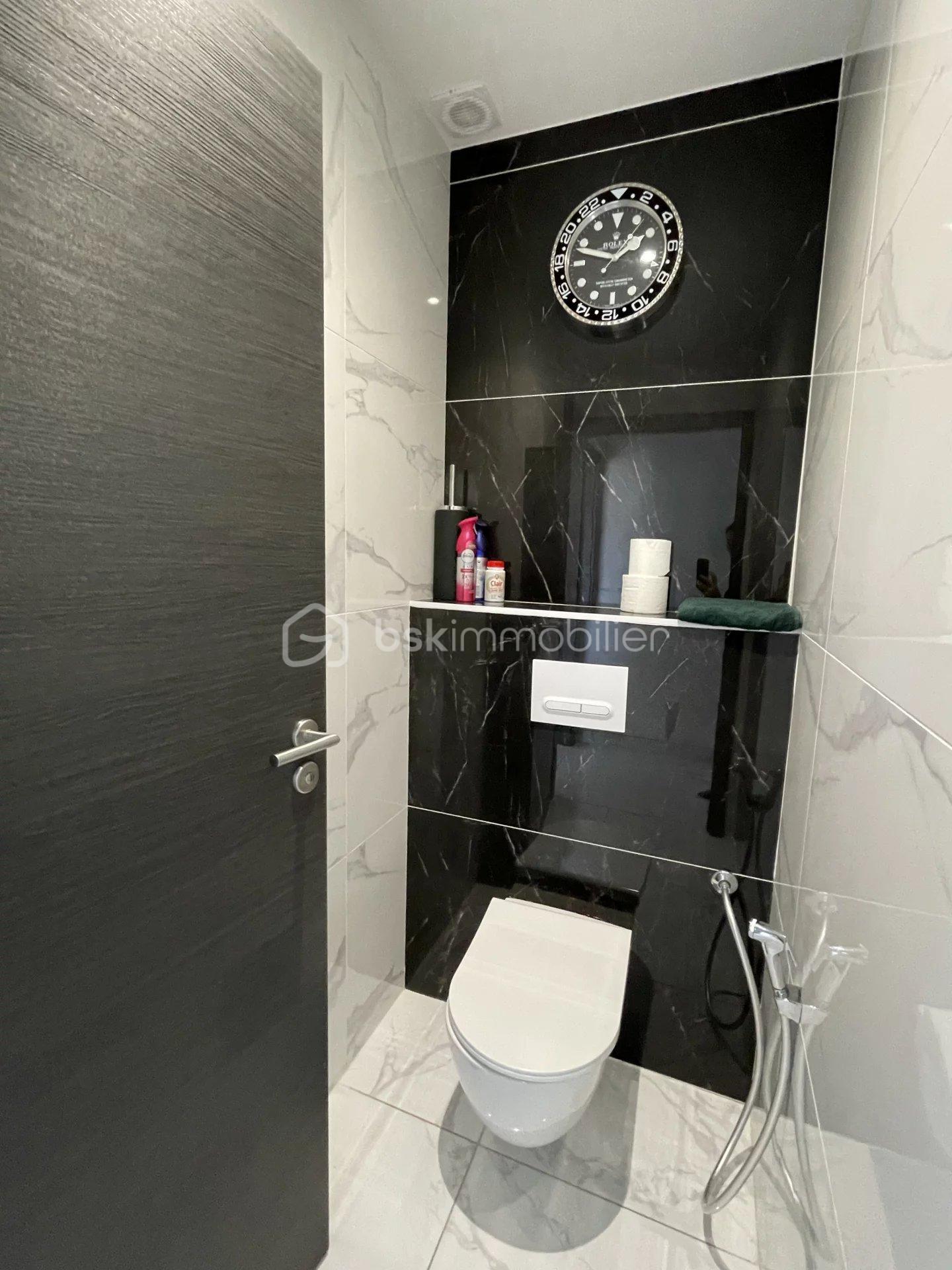 Maison de 139 m² - e6f35c68b63f97780351060364a780a0_a266a063fd_1920.jpg