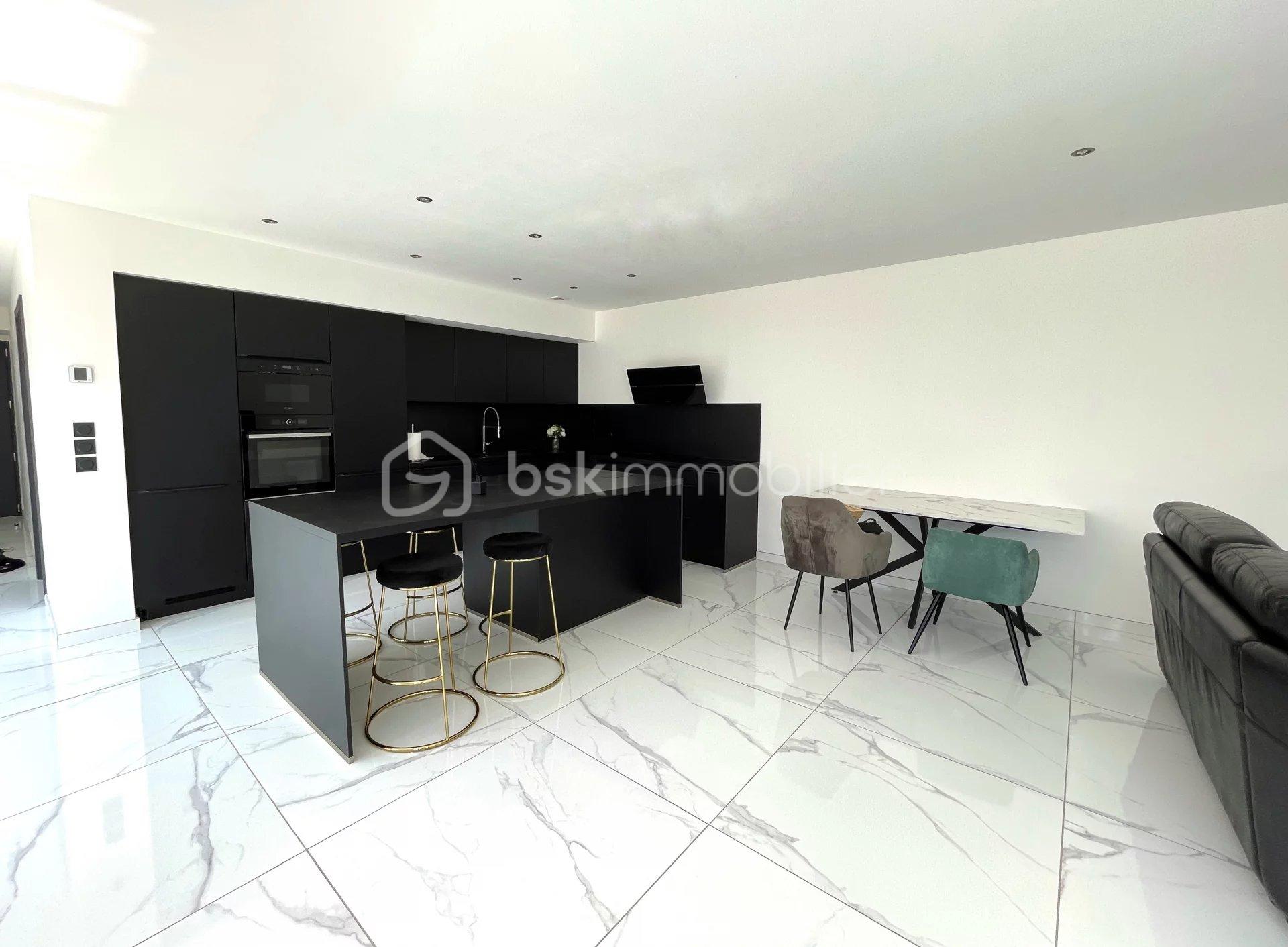 Maison de 139 m² - 7c5f4840da9477b4cf557bb9c7c77387_f64841b54e_1920.jpg