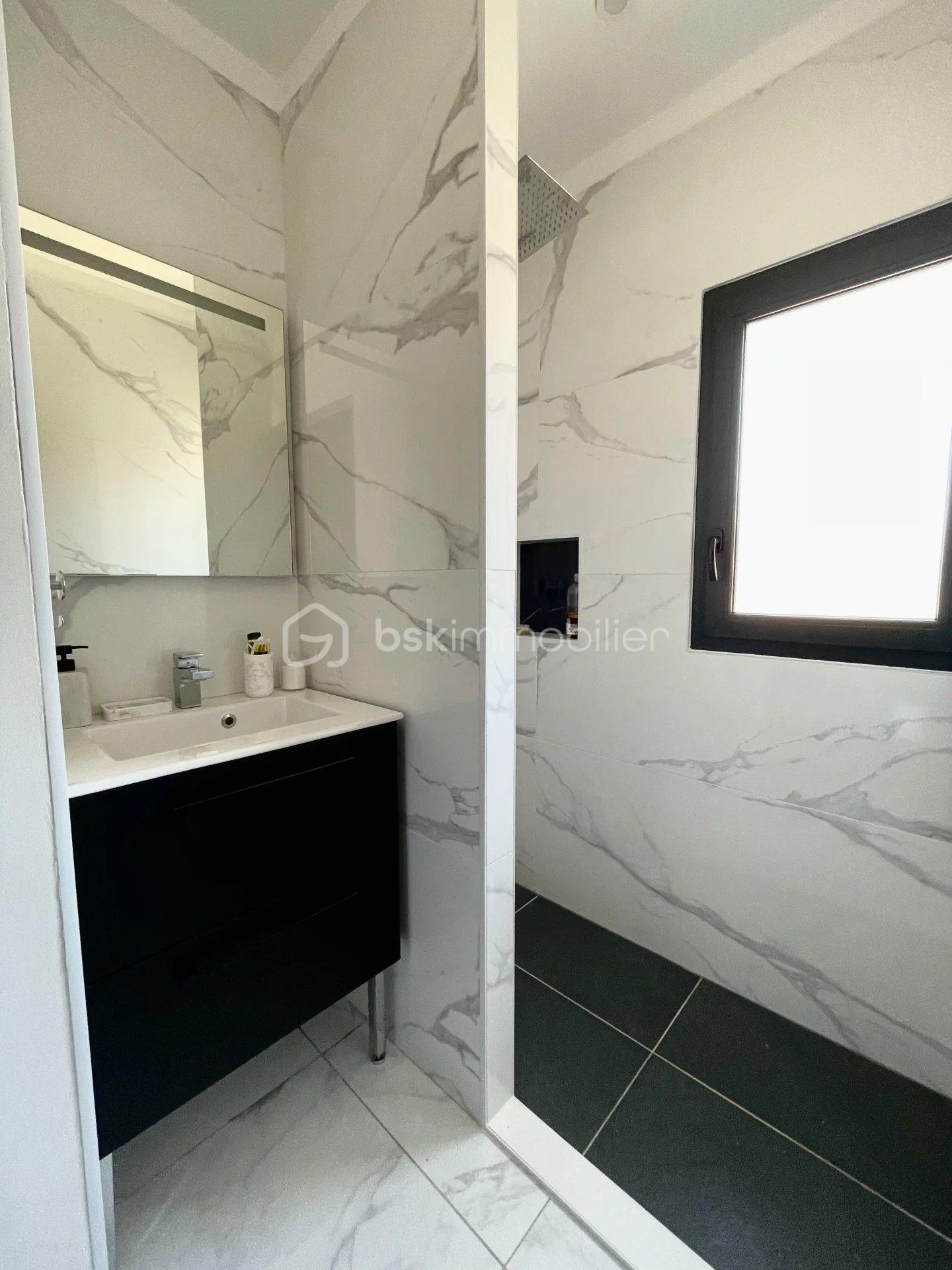 Maison de 139 m² - 20da35cfc755d14908baf9c6d5683406_15e43299a0_1920.jpg