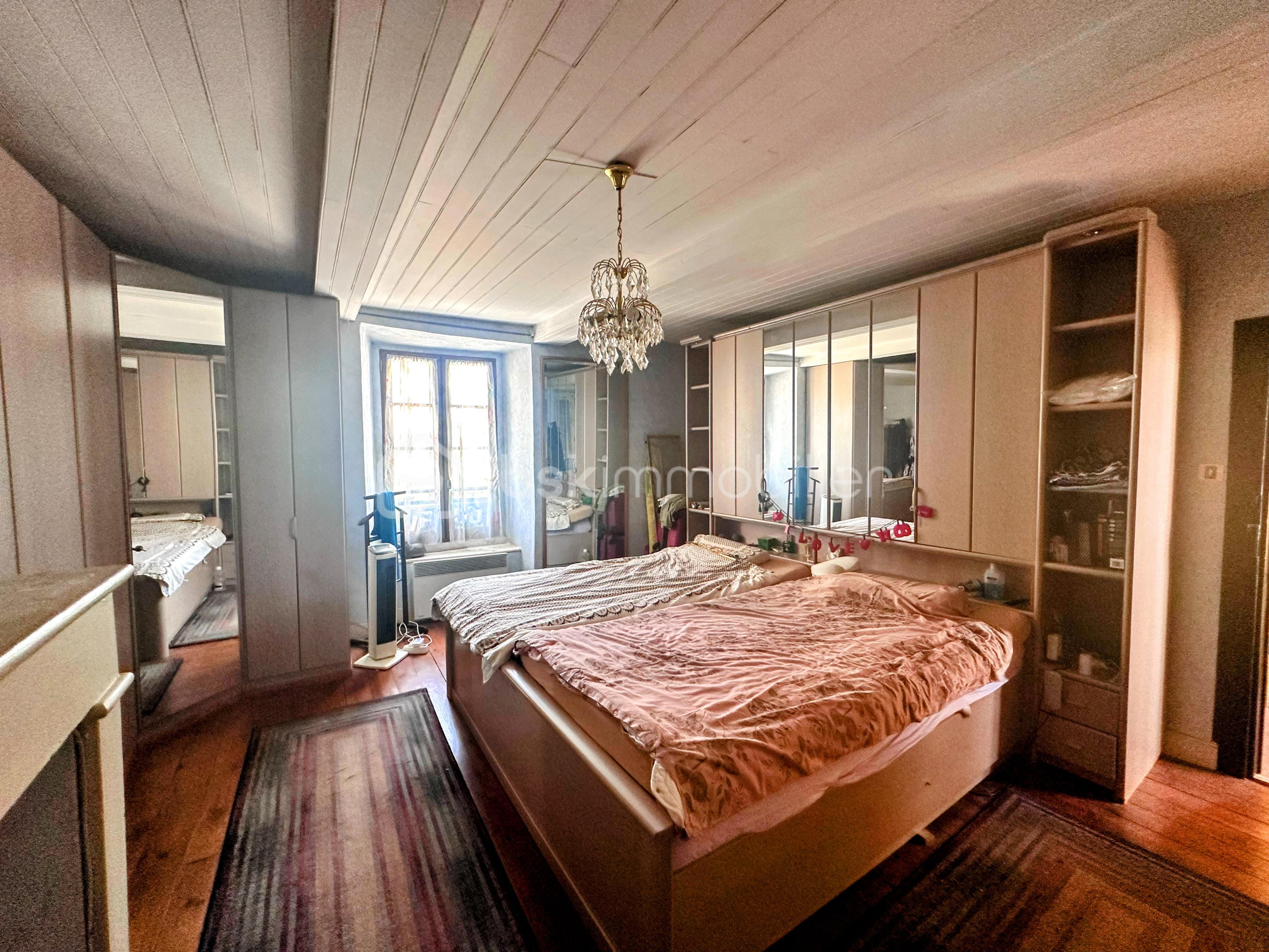 Maison de village de 126 m² - E685AB03-992B-4DA8-9F7C-8A3577A0280A 3.JPG