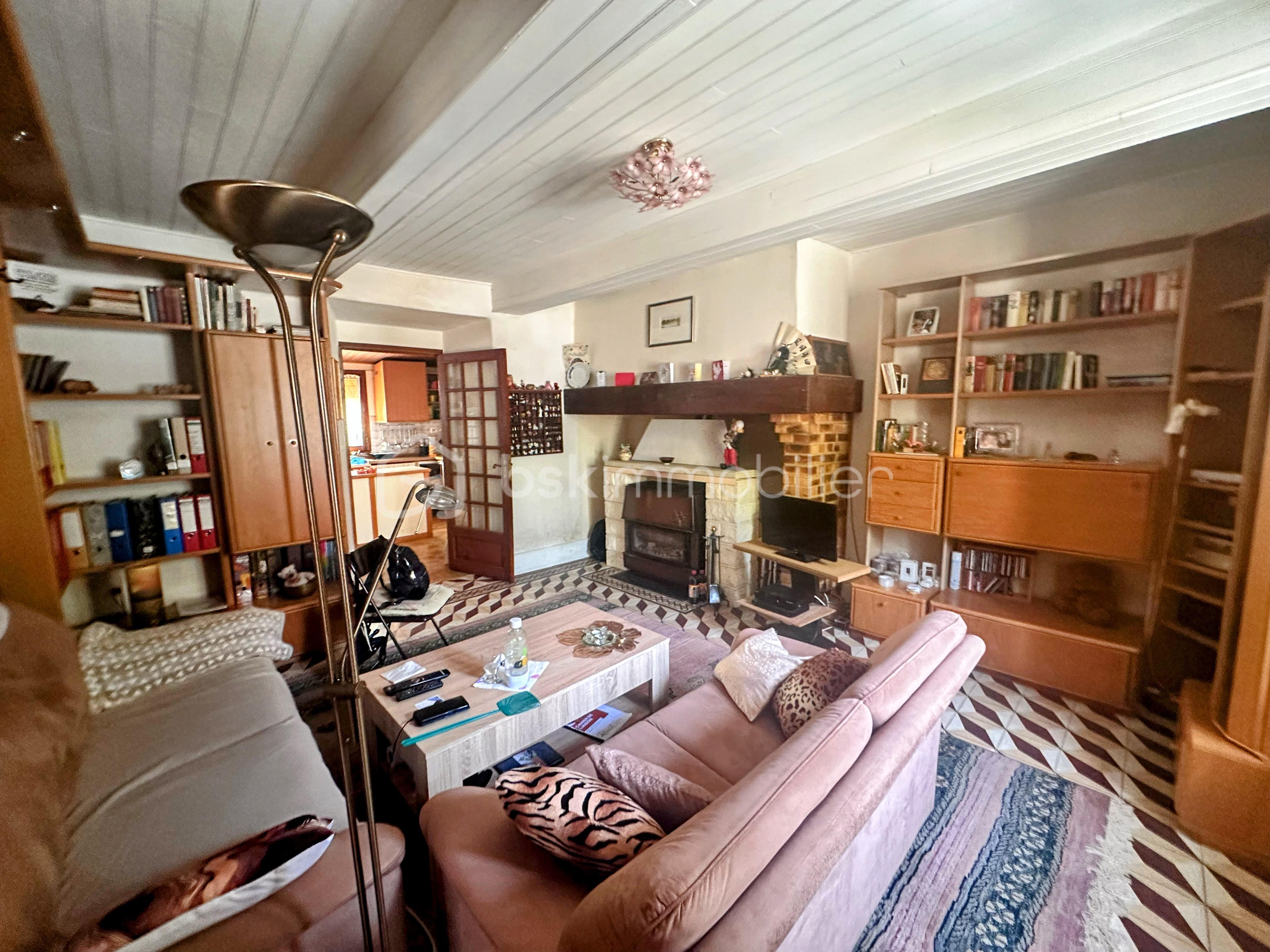 Maison de village de 126 m² - 985684A5-6CC4-488E-9467-55231701860E 3.JPG