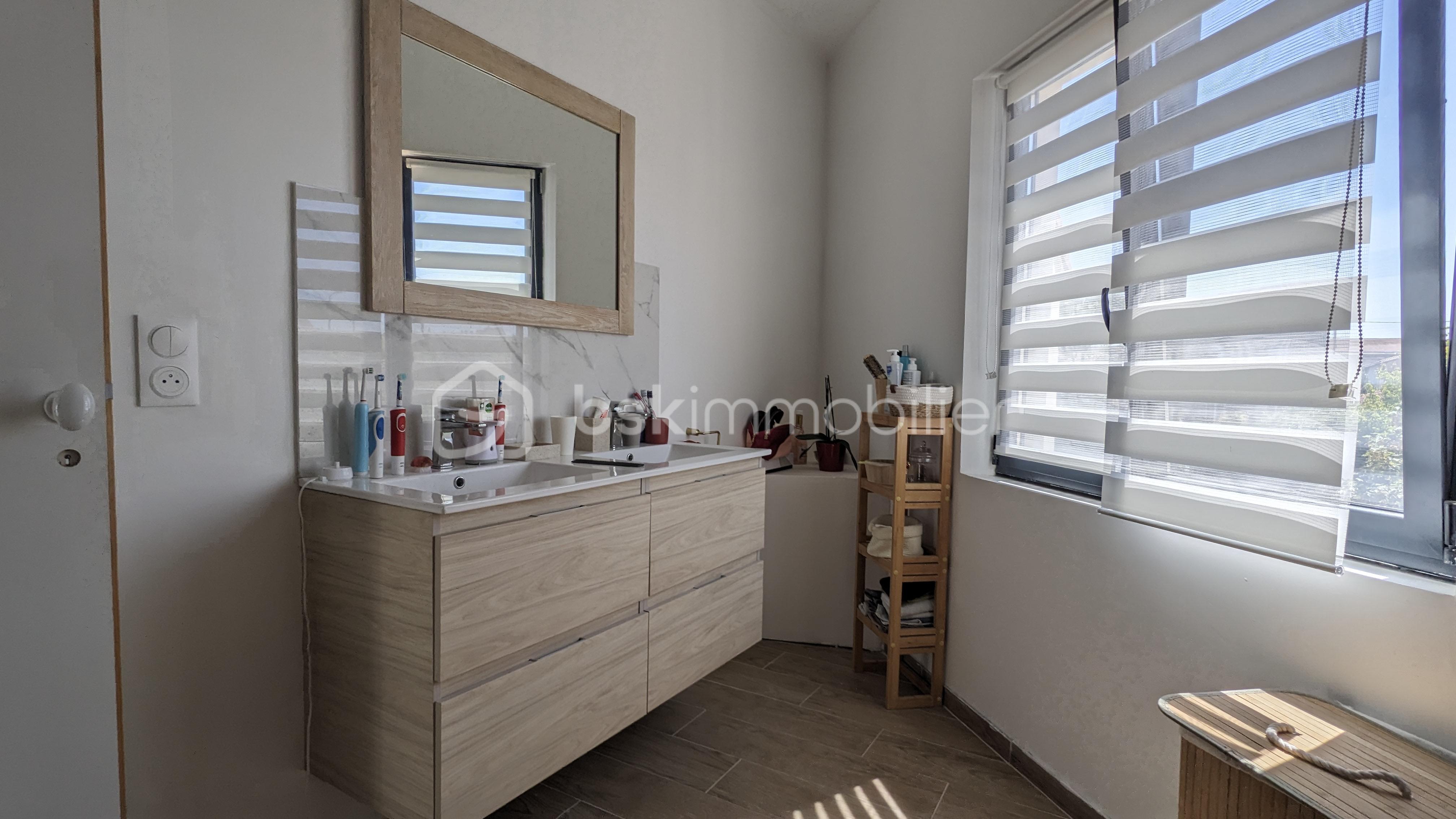 Maison de 142 m² - PXL_20250716_133138111.jpg