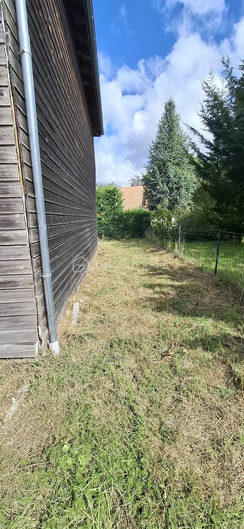 Terrain de 1 270 m² - IMG-20250922-WA0002(1).jpg