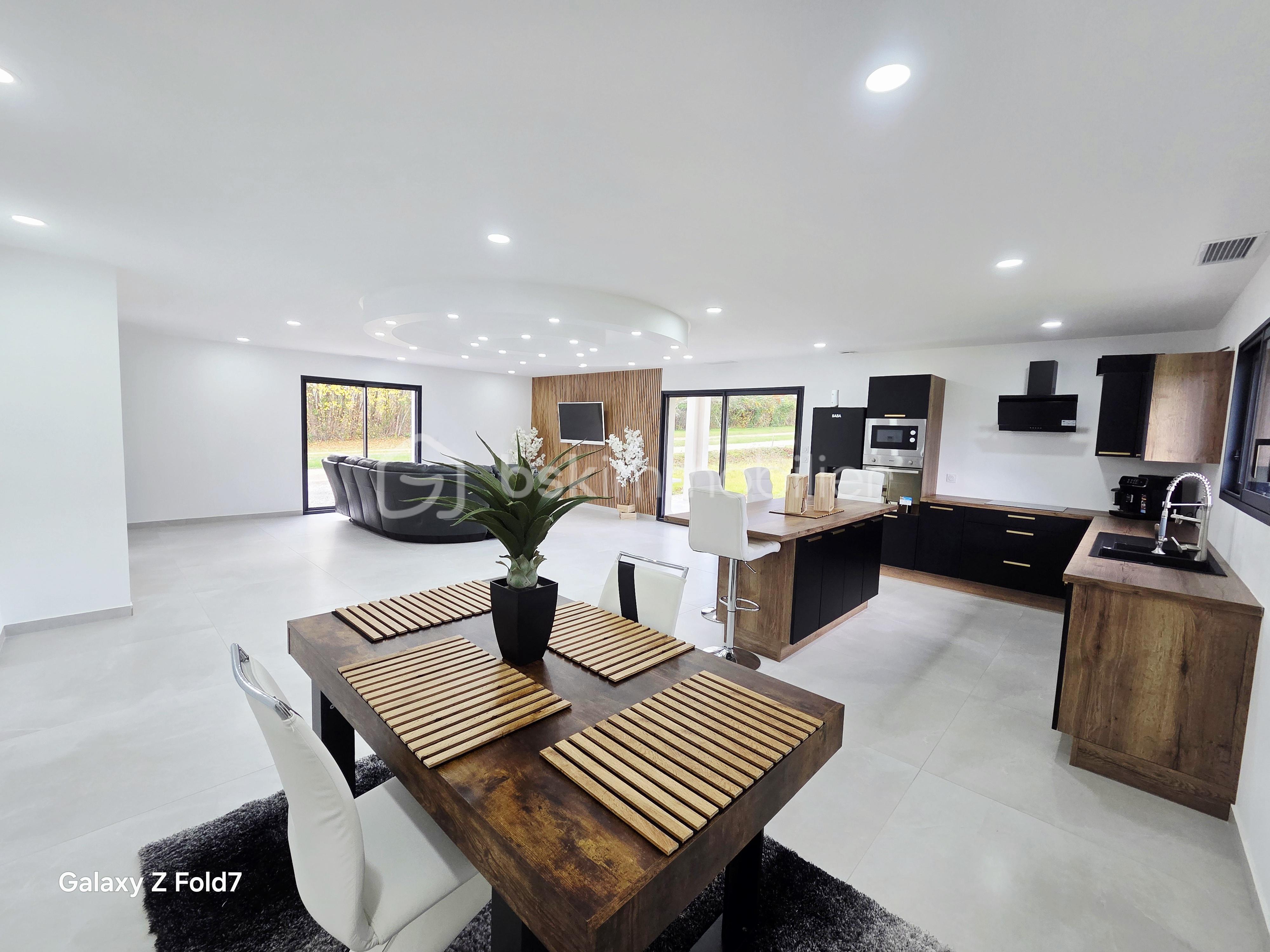 Maison de 125 m² - 20251203_144540.jpg