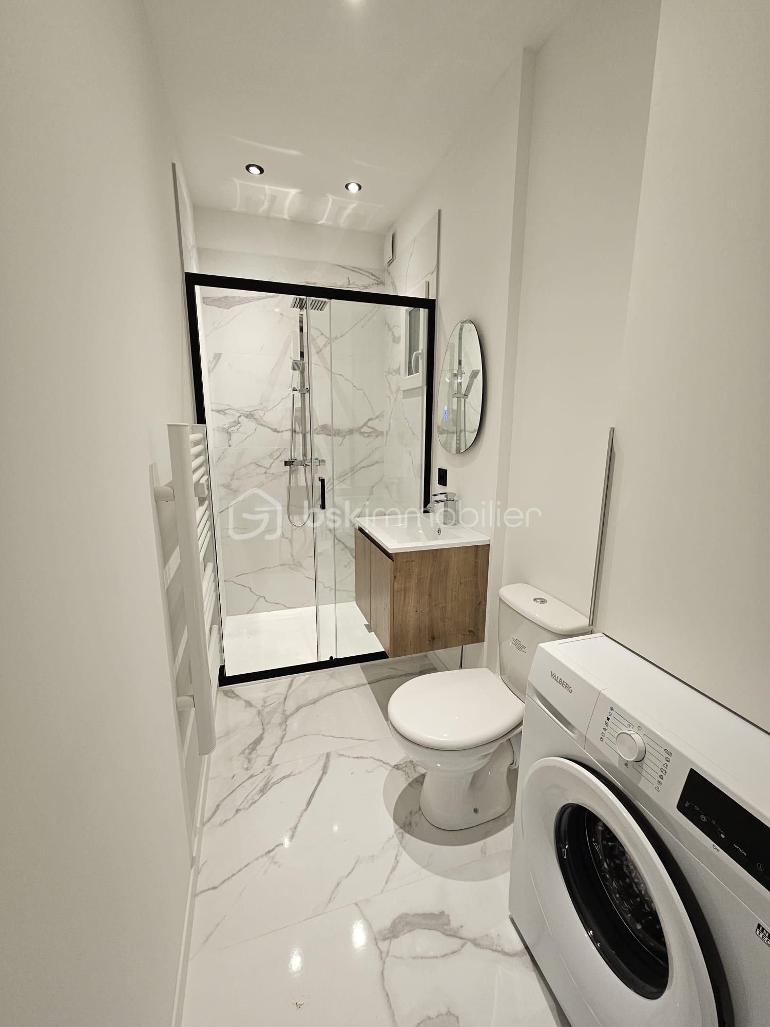 Appartement de 31 m² - WhatsApp Image 2025-10-21 at 14.54.00 (10).jpeg