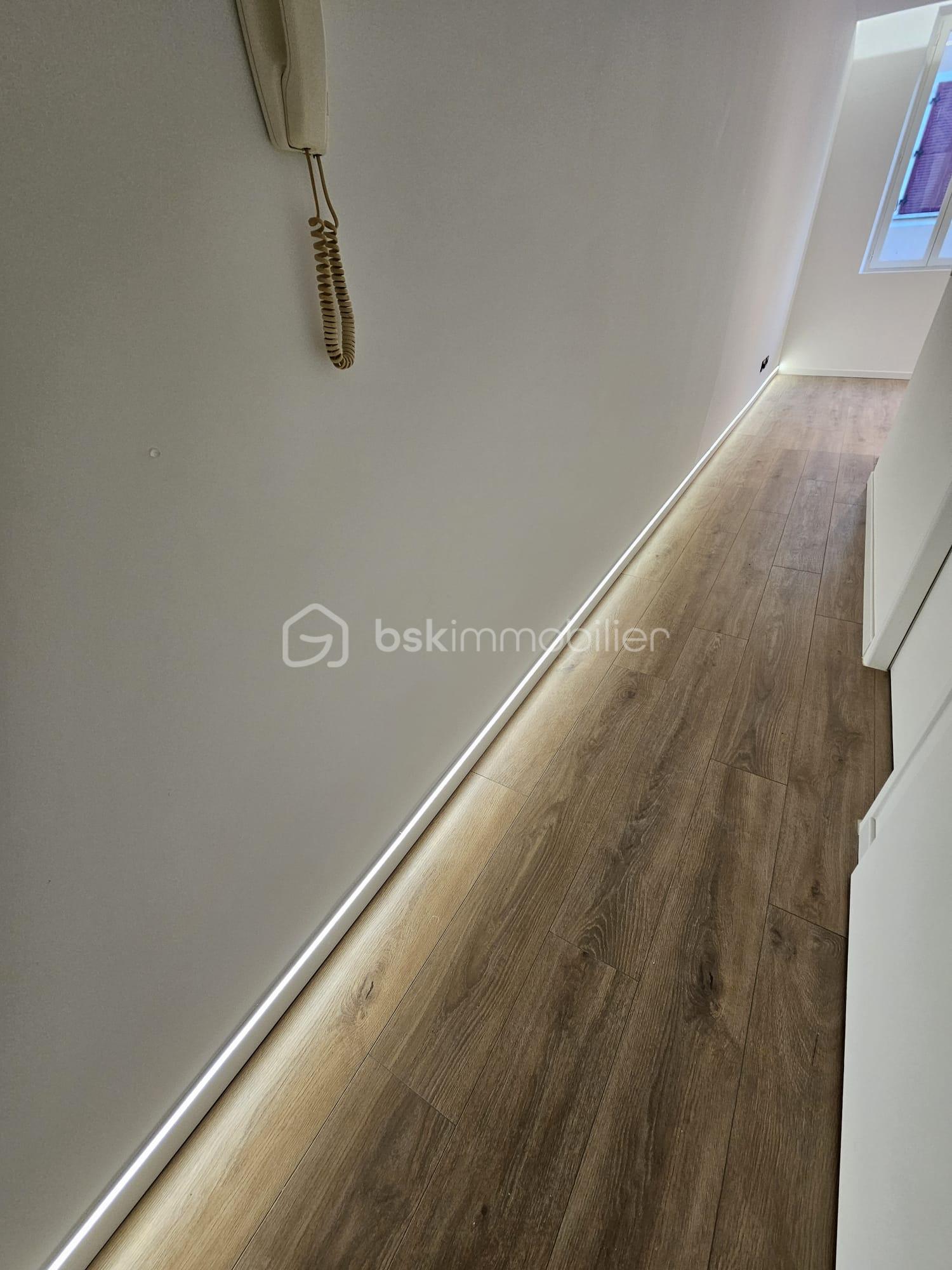 Appartement de 31 m² - WhatsApp Image 2025-10-21 at 14.53.59.jpeg