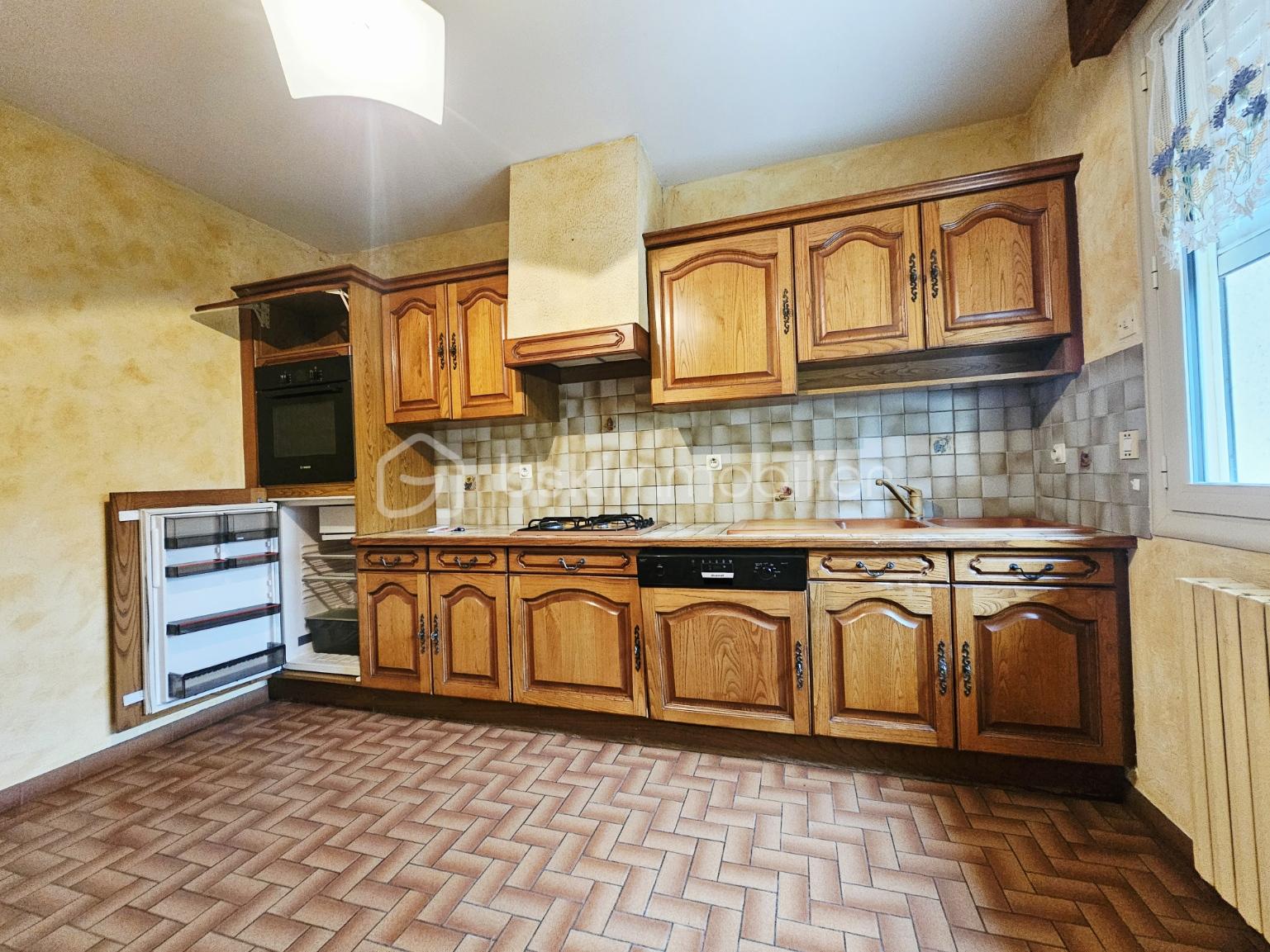Maison traditionnelle de 140 m² - Cuisine1.jpg