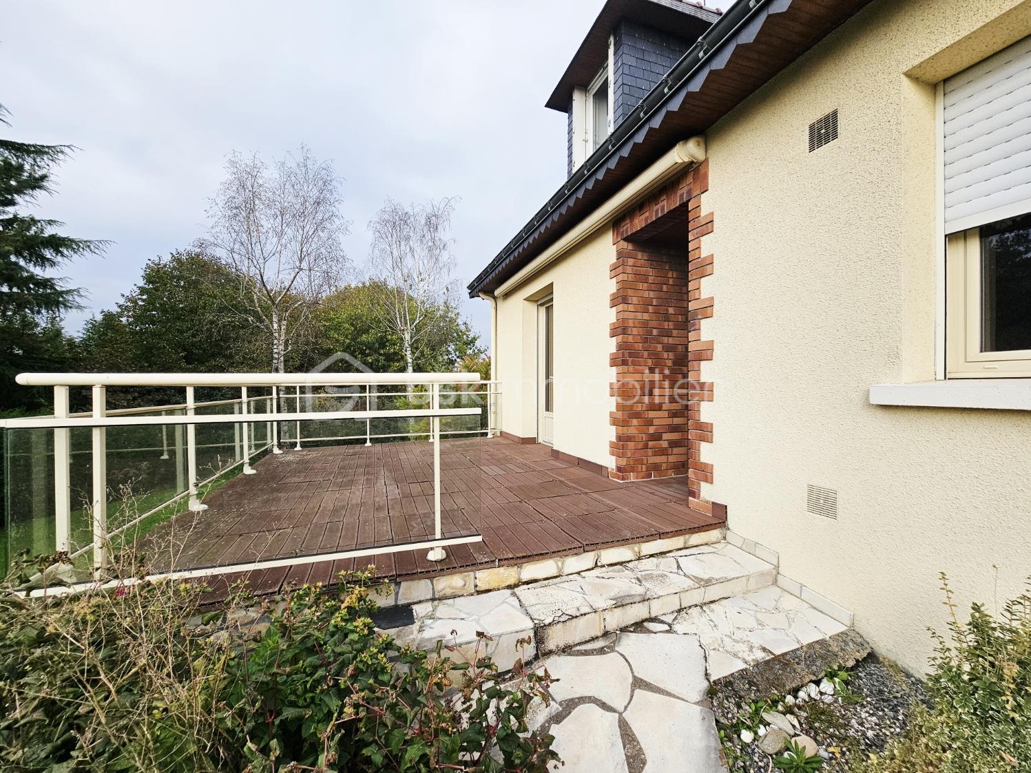 Maison traditionnelle de 140 m² - Ext5.jpg