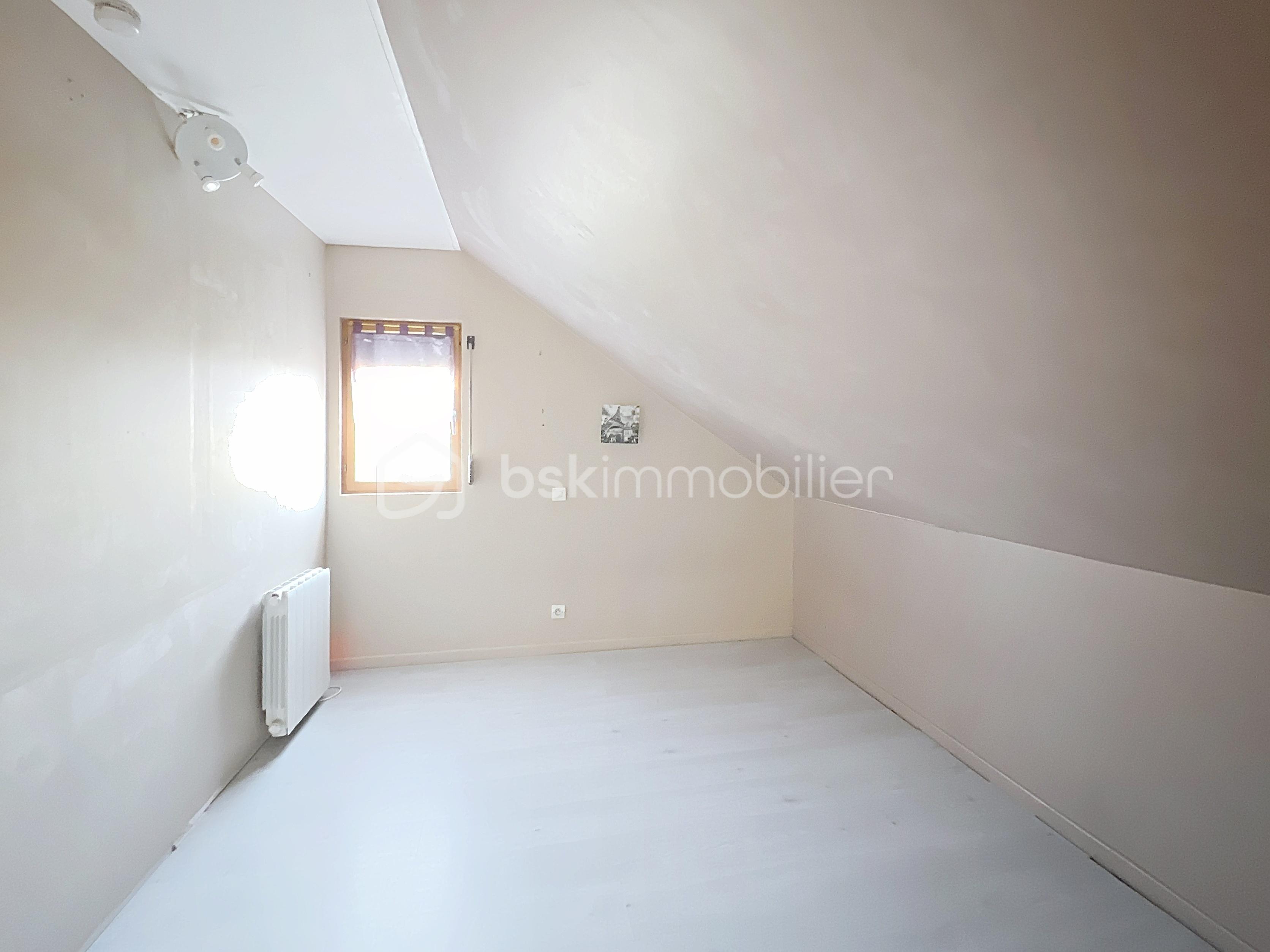 Maison traditionnelle de 110,77 m² - thaurin-delphine_00002.jpg