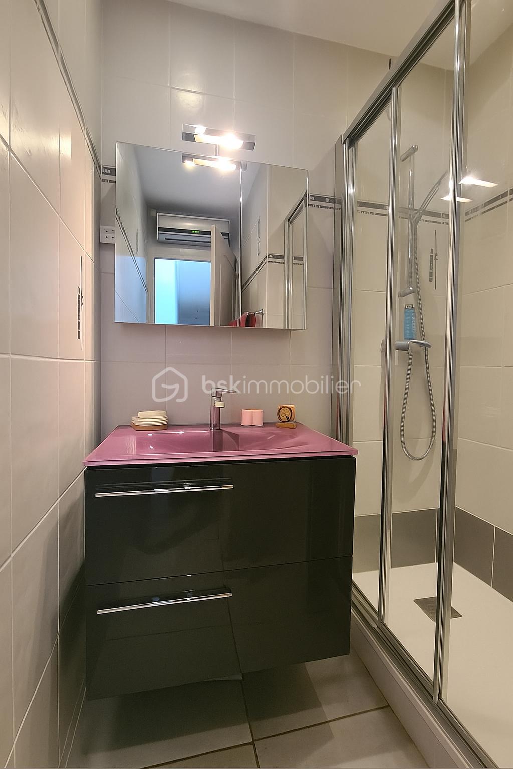 Appartement de 64 m² - file_0000000099f861f5a854c313d2822457.png