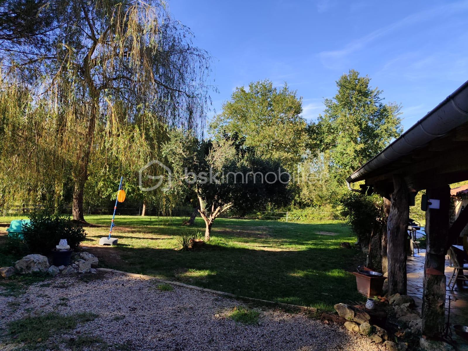 Maison ancienne de 222 m² - IMG-20251008-WA0019.jpg