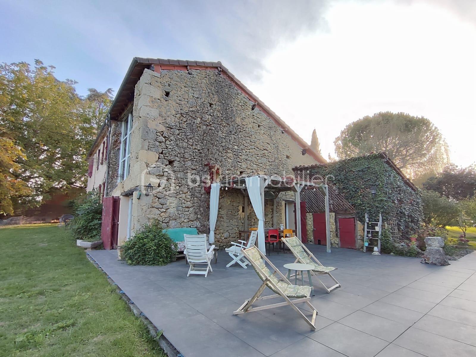 Maison ancienne de 222 m² - WhatsApp Image 2026-01-15 at 16.33.10.jpeg