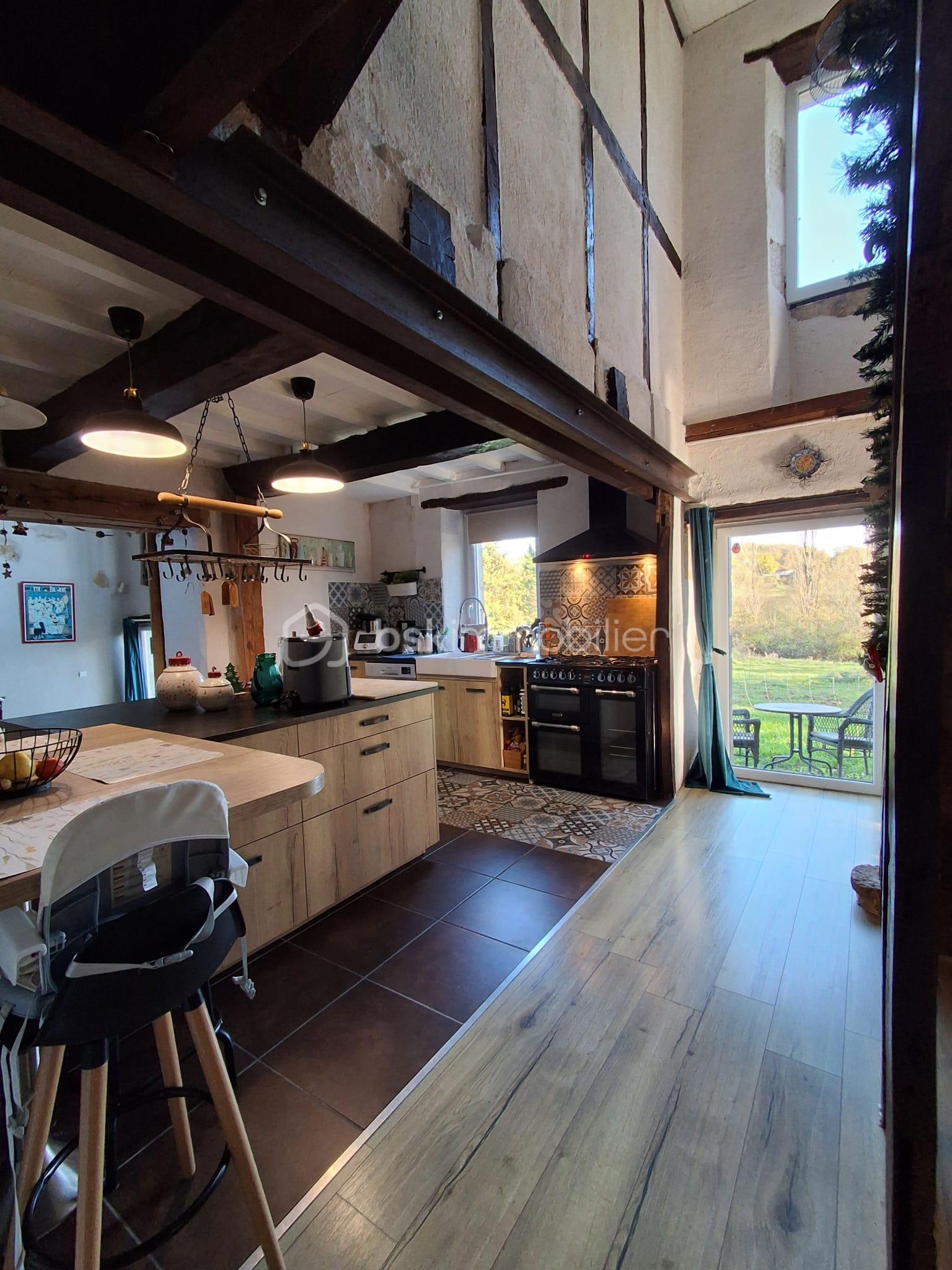 Maison ancienne de 222 m² - IMG-20251208-WA0007.jpg