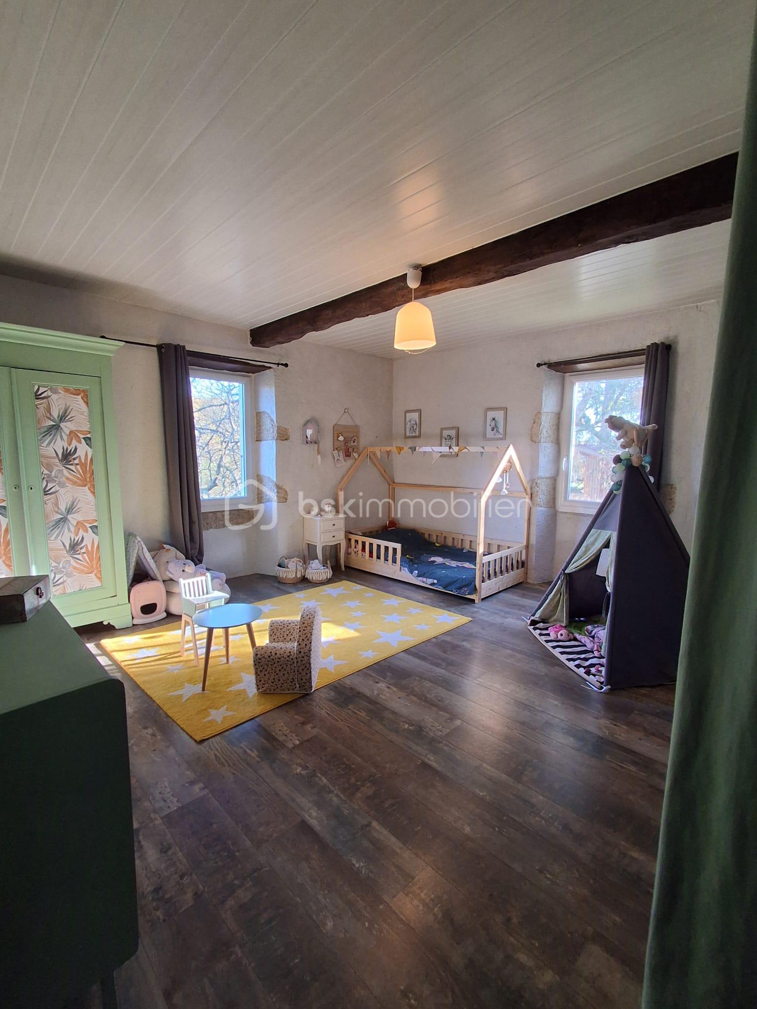 Maison ancienne de 222 m² - IMG-20251208-WA0012.jpg