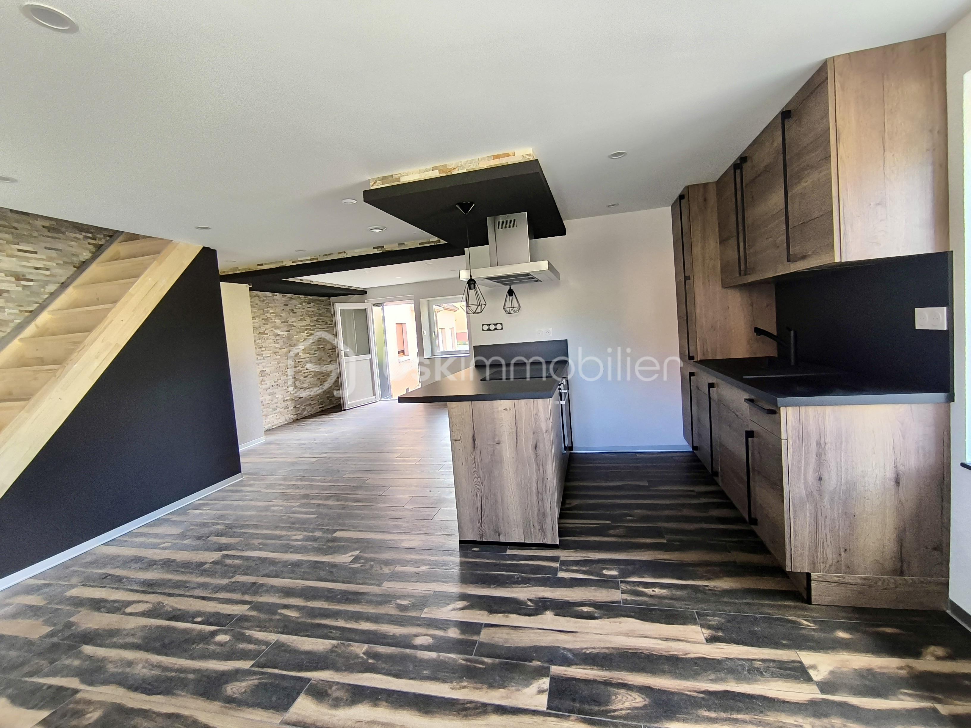 Maison de village de 65 m² - DD329BFC-1931-4130-B8D4-DC85304D2854_1_201_a.jpeg