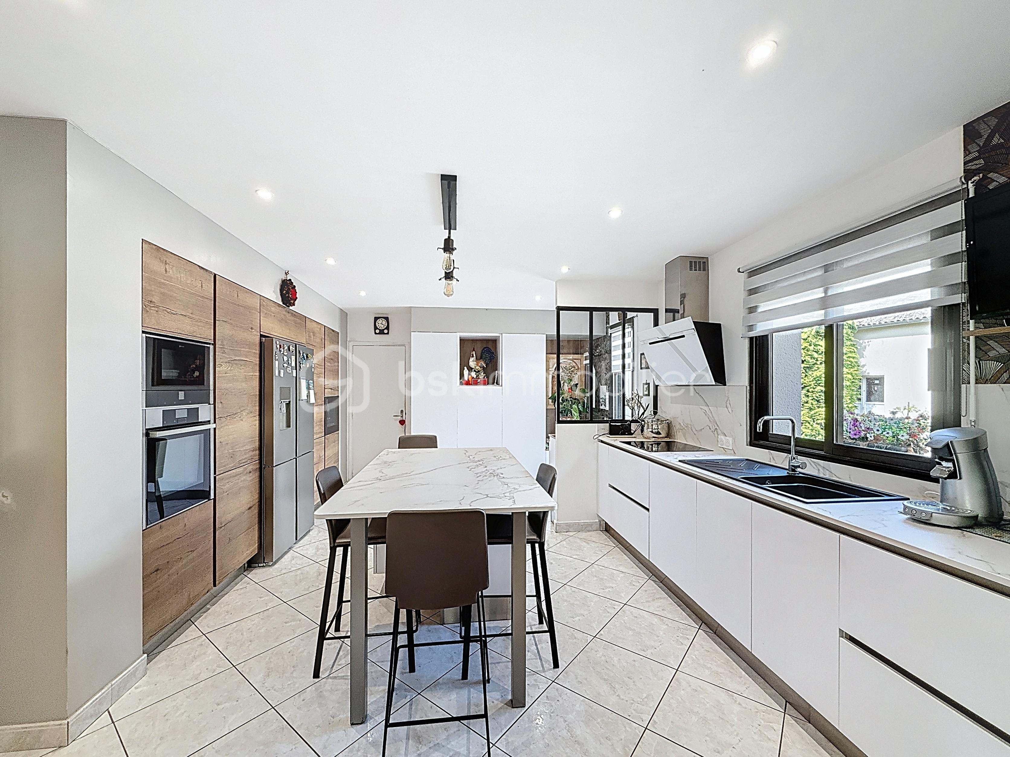 Maison de 230 m² - maison-rouge_00012.jpg