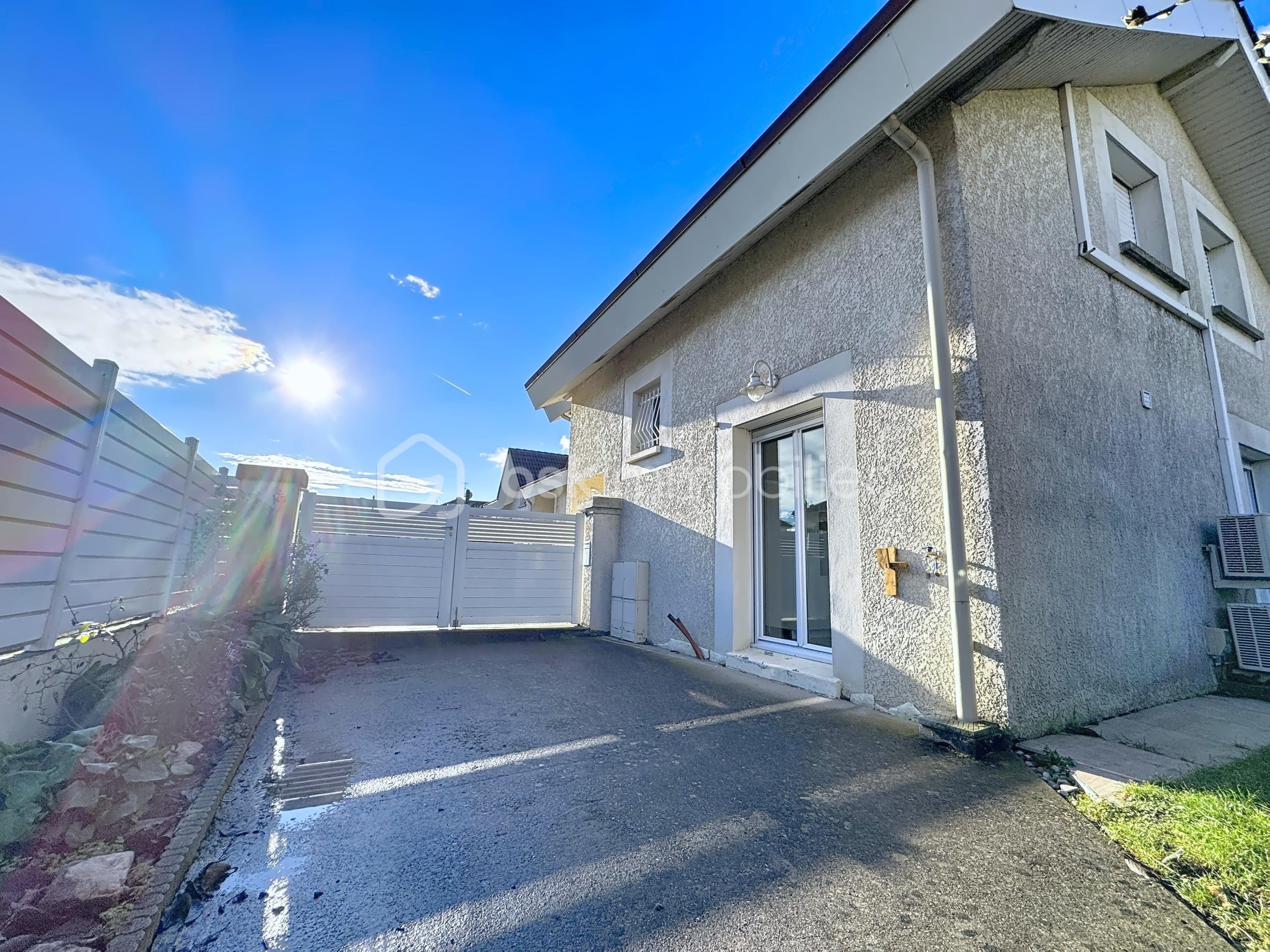 Maison de 110 m² - téléchargement (7).png