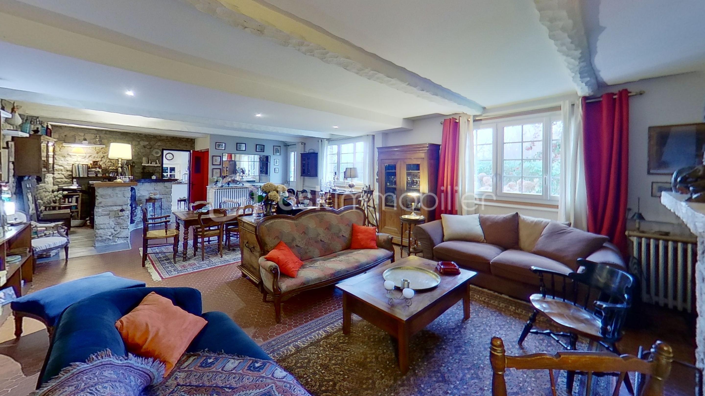 Living-Room1.jpg