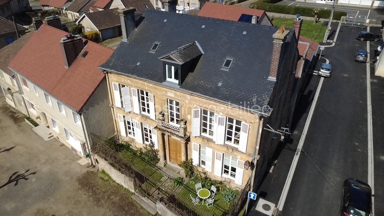 Maison de 266 m² - dji_fly_20250408_114647_0_1744105607745_photo_low_quality.jpg