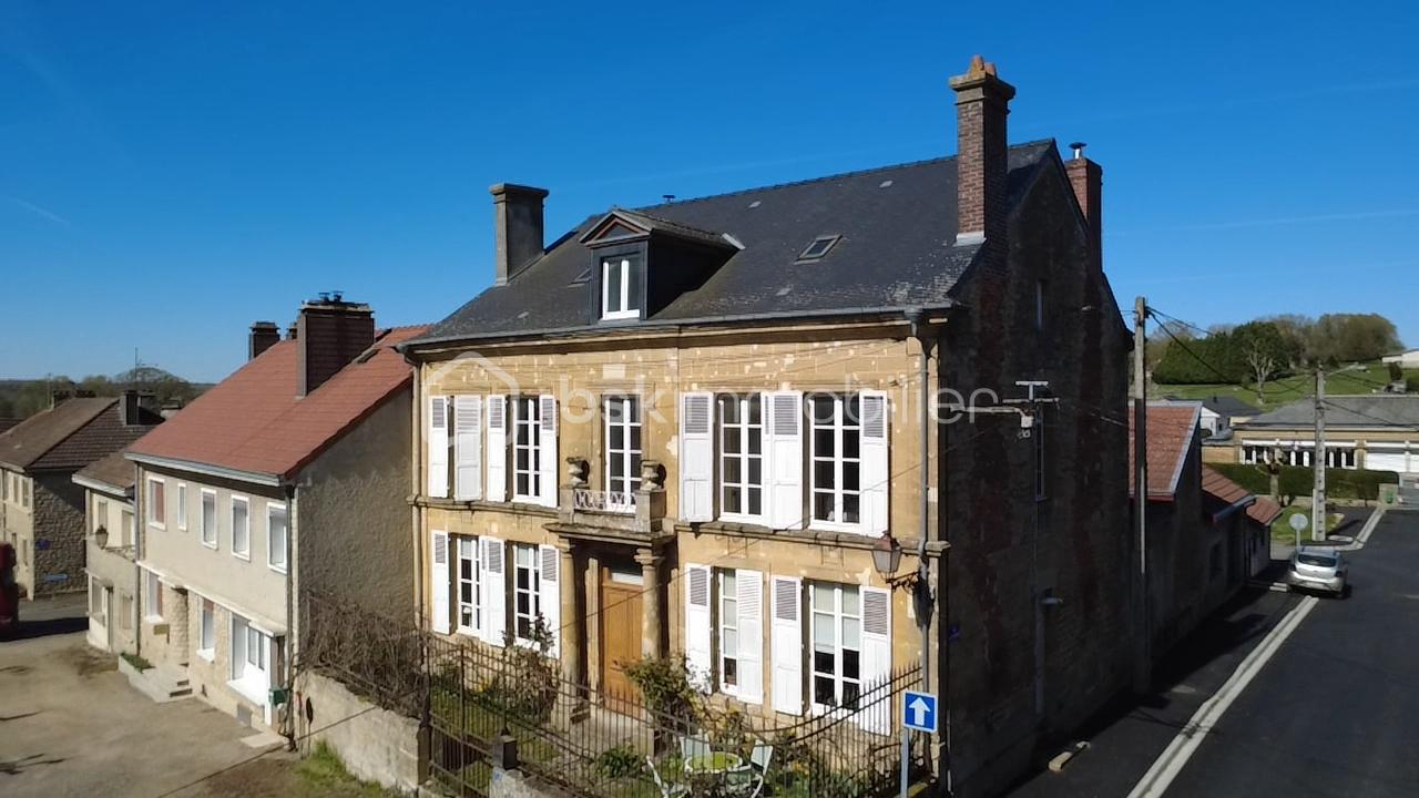Maison de 266 m² - dji_fly_20250408_114541_0_1744105541781_photo_low_quality.jpg