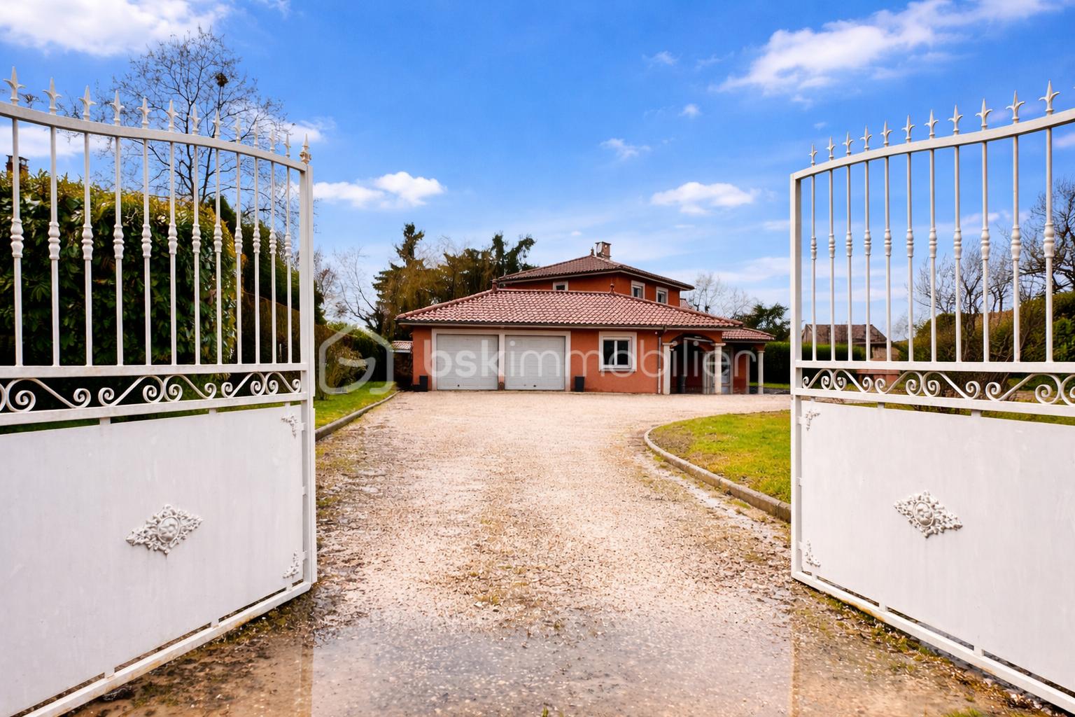 Maison contemporaine de 141 m² - 3C435841-3B73-41CF-99D9-977908A6DB50.png