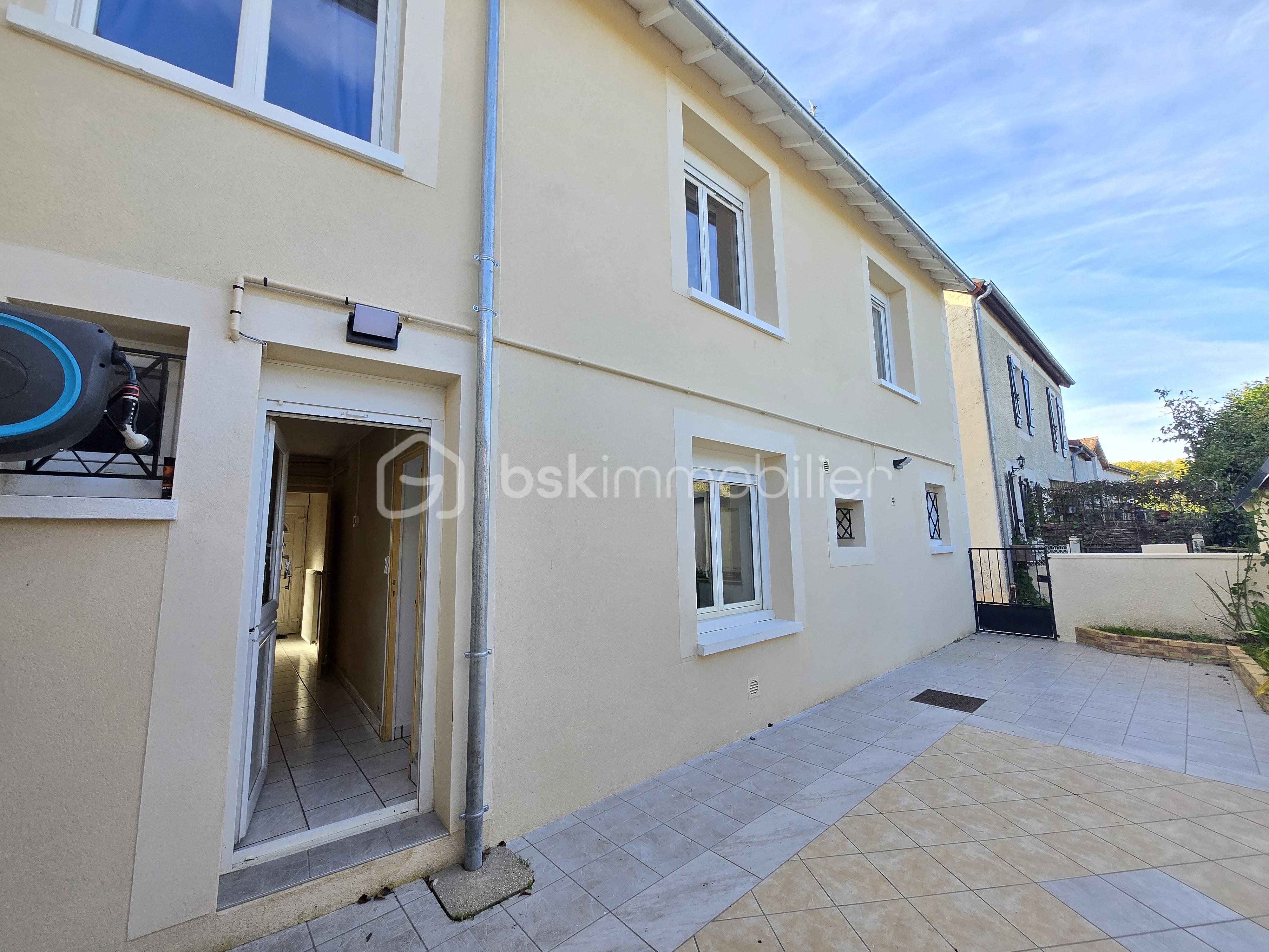 Maison de ville de 110 m² - 20251008_163234.jpg