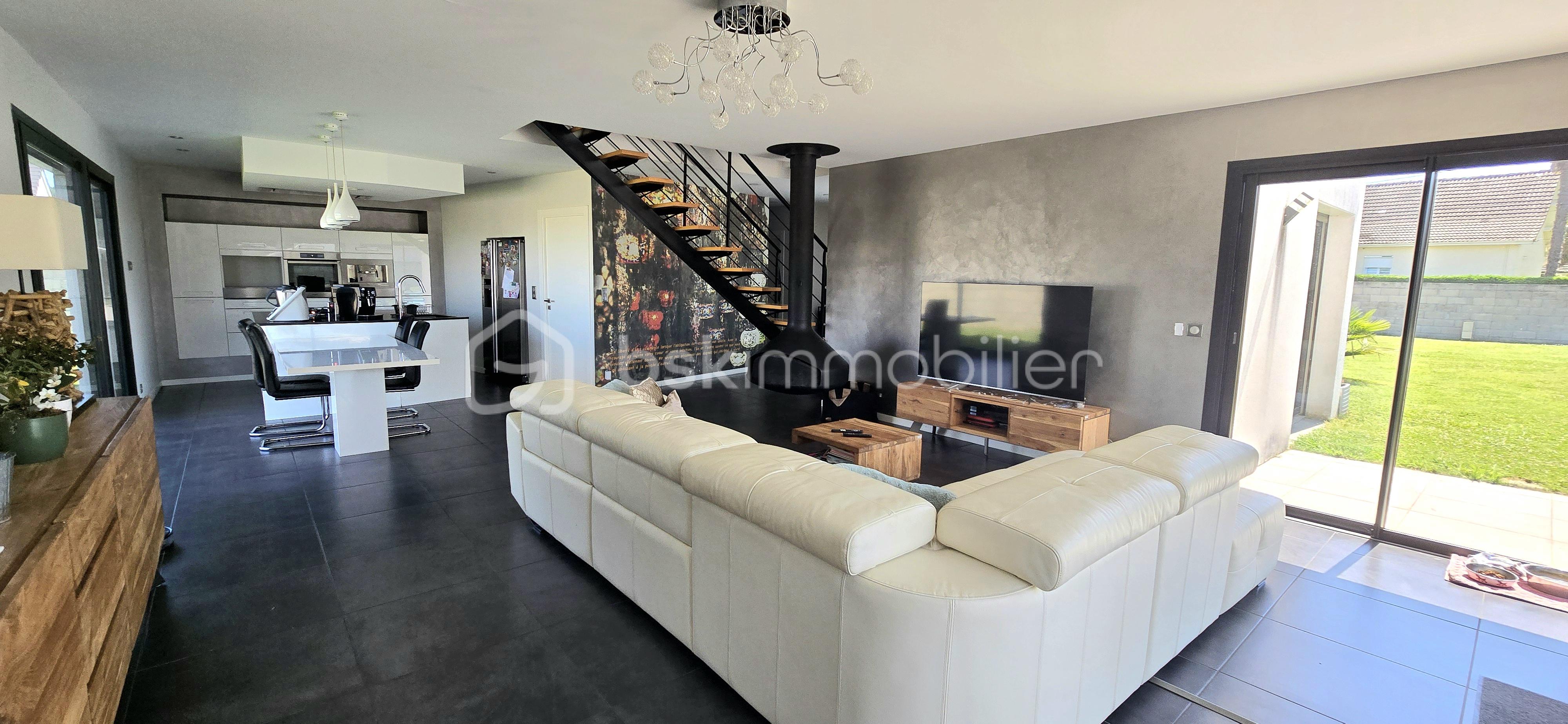 Maison de 165 m² - 20250530_123505.jpg