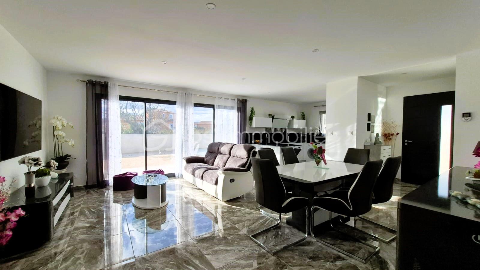 Villa de 100 m² - IMG-20251206-WA0011.jpg