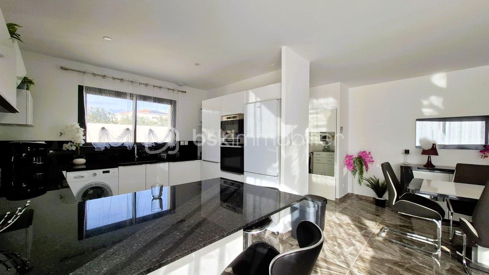 Villa de 100 m² - IMG-20251206-WA0010.jpg