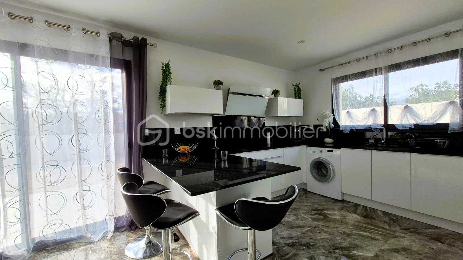 Villa de 100 m² - IMG-20251206-WA0025.jpg