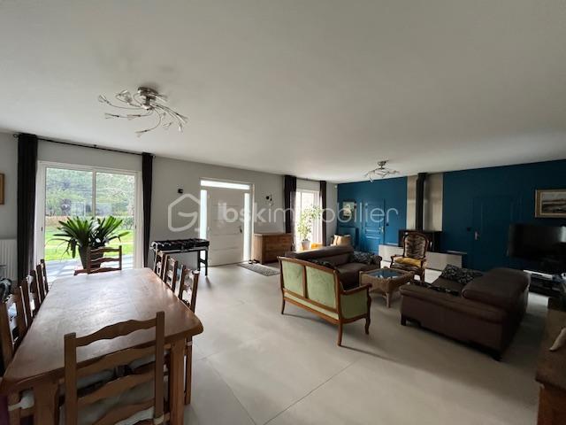 Maison d architecte de 210,50 m² - séjour1.jpeg