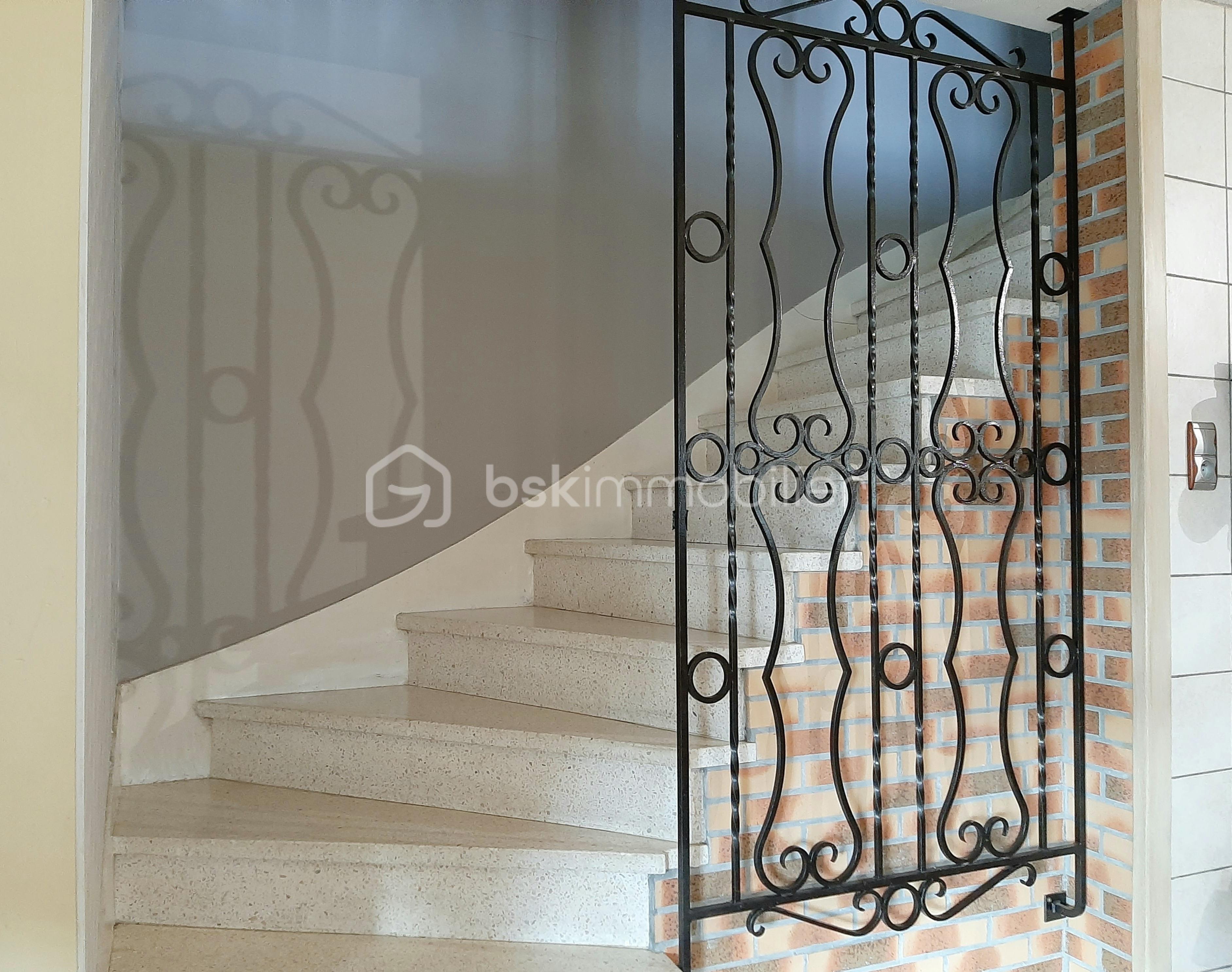 Maison traditionnelle de 117 m² - 20251122_194748.jpg