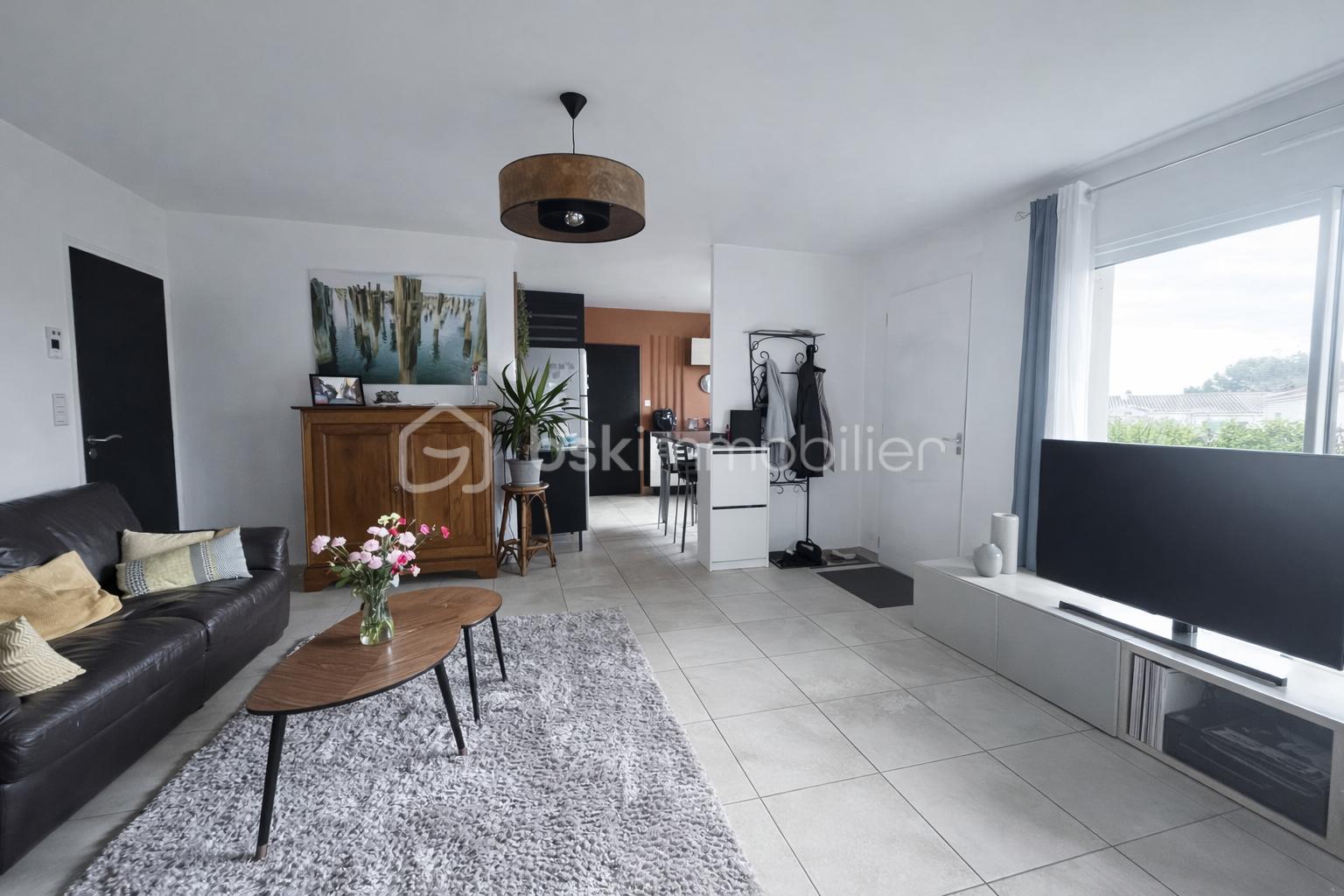 Maison traditionnelle de 97 m² - entree.PNG