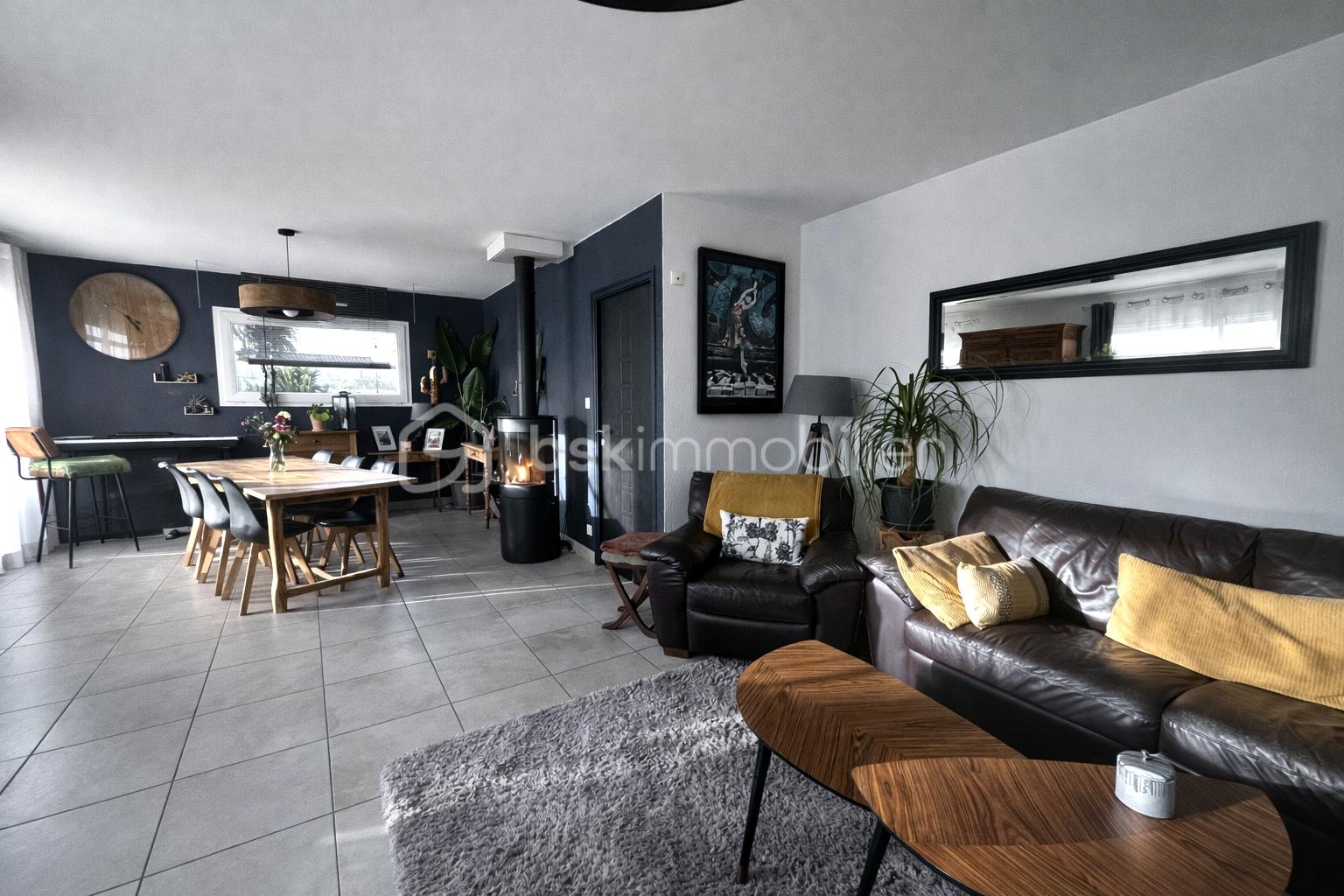 Maison traditionnelle de 97 m² - sejour_premium_clarte_max_fond.jpg