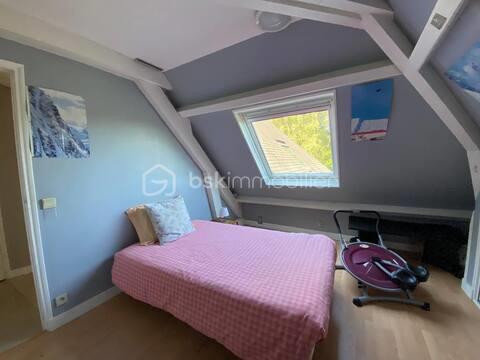 Maison de 223,60 m² - chambre 2.png