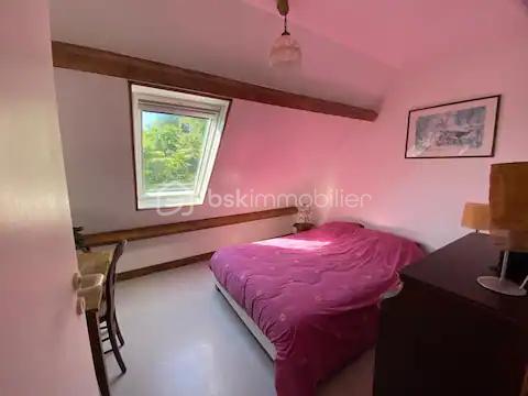 Maison de 223,60 m² - chambre 1.png