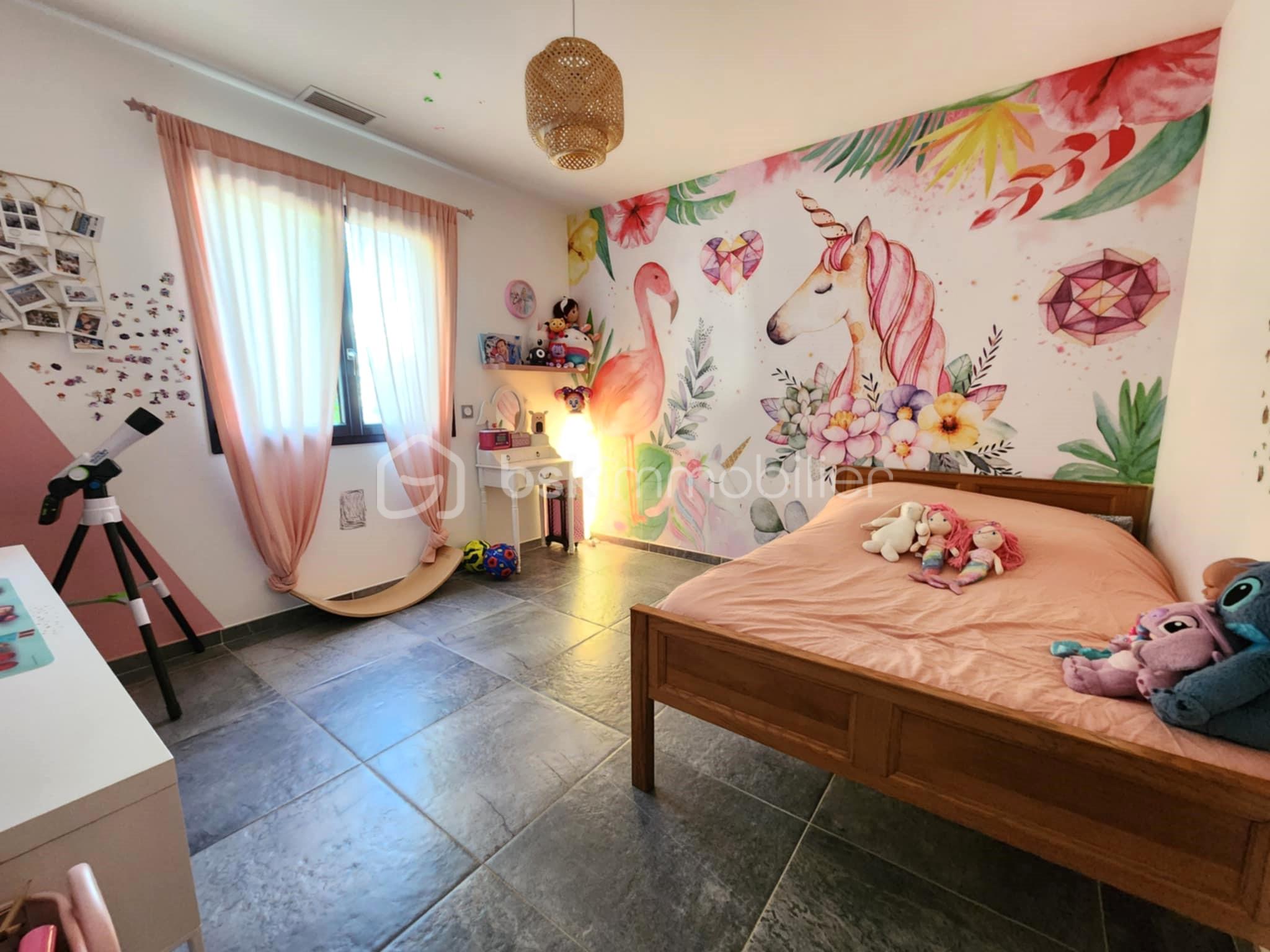 Maison de 151 m² - 8b9e996f-3121-4777-bb7a-25c58cd1aed6.jpg