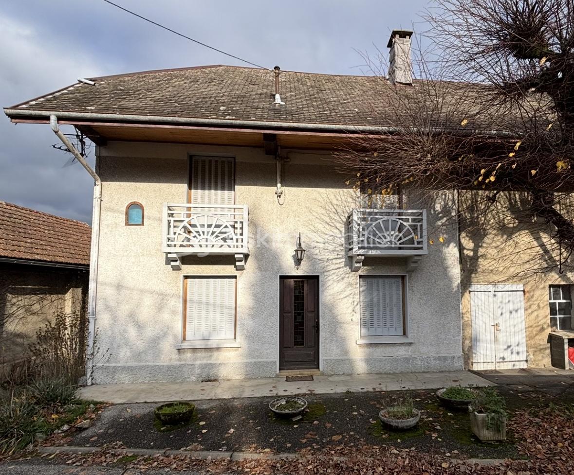 Corps de ferme de 93,53 m²