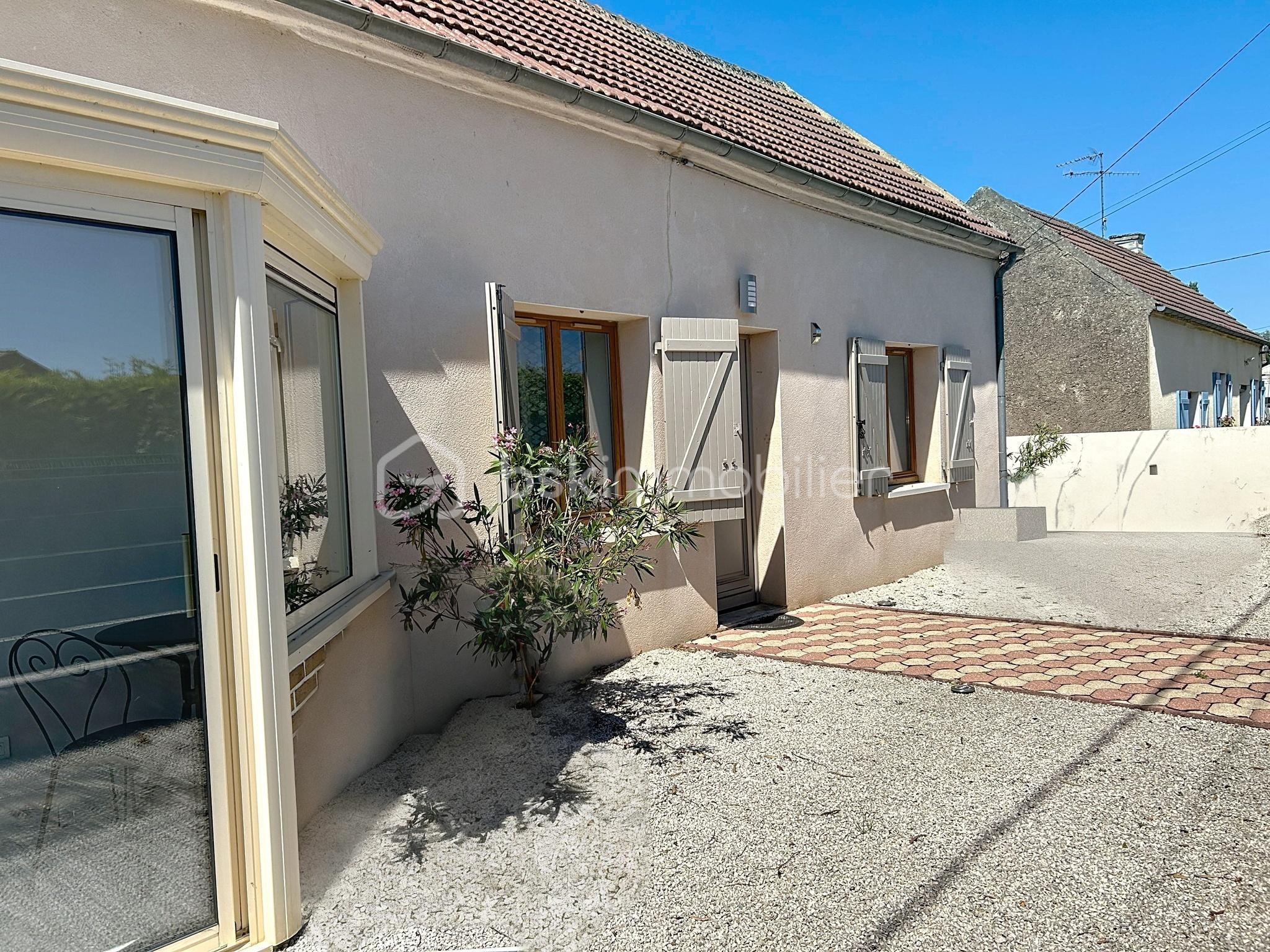 Maison de village de 110 m² - mika-roger_00001.jpg