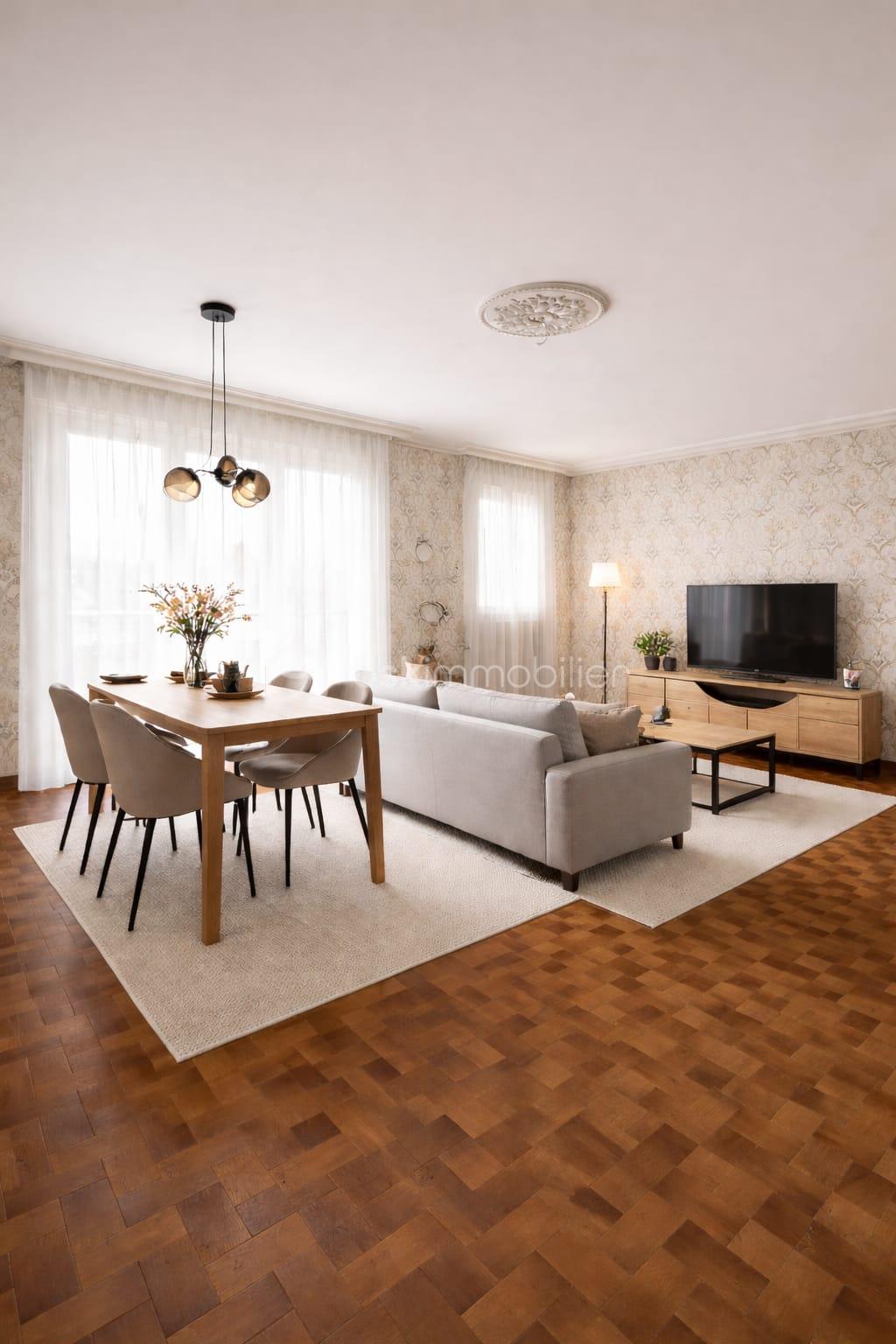 Maison traditionnelle de 91,31 m² - VAJB2012.JPG