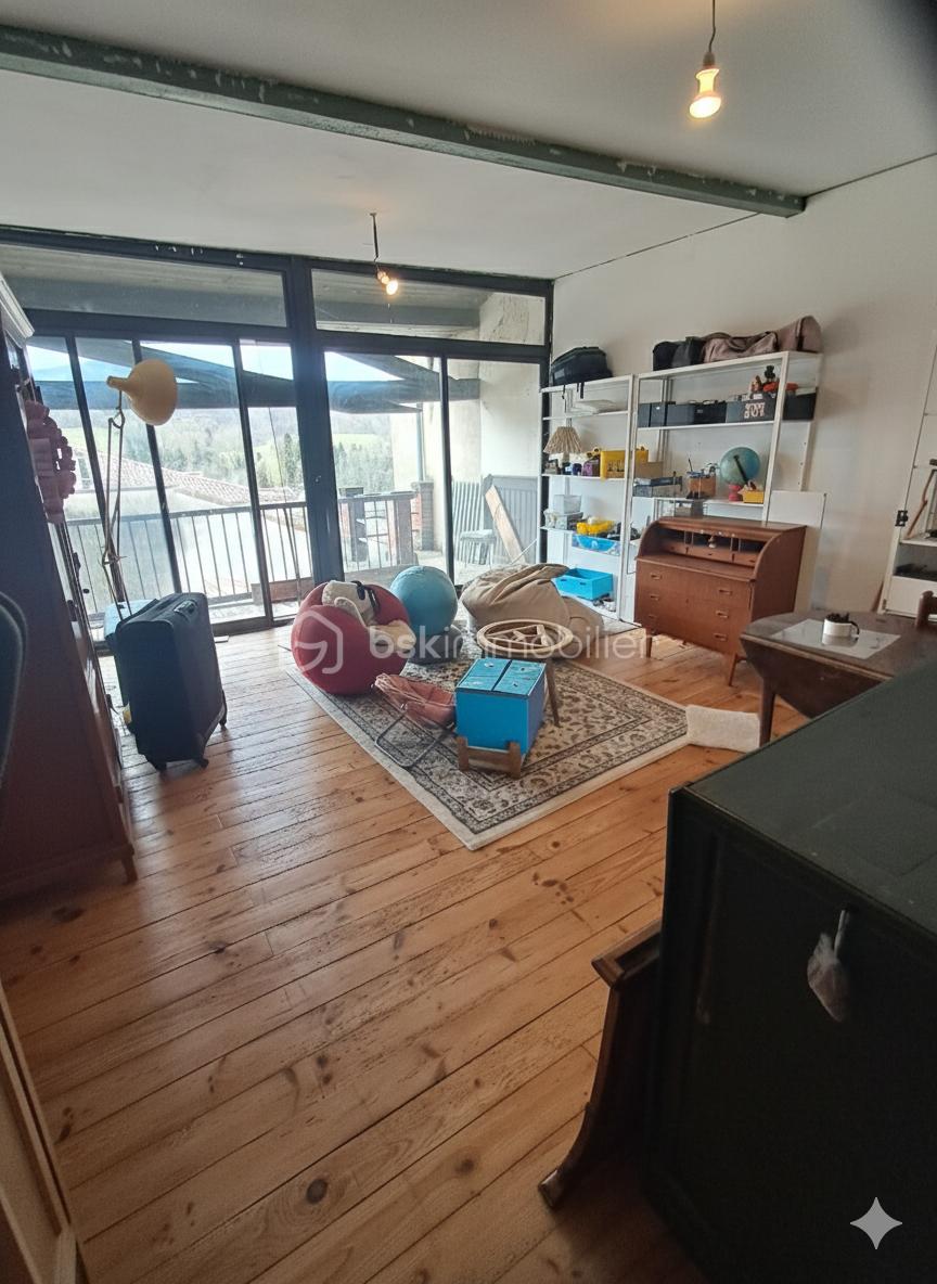 Demeure de 260 m² - 09b9eebe-1ae5-47bd-ac33-d9d8edb8d50b.png