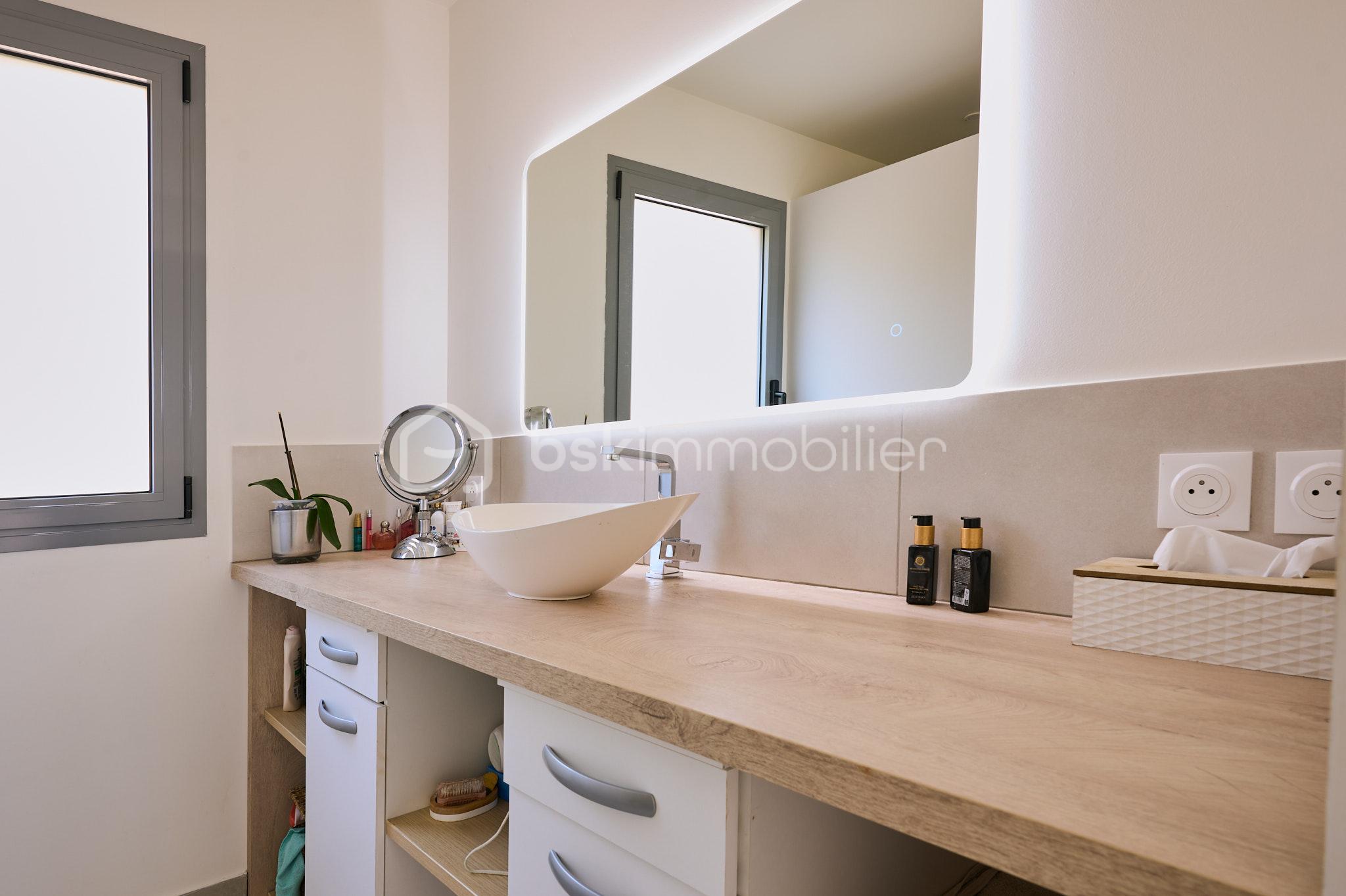 Appartement de 61 m² - salle d'eau.jpg