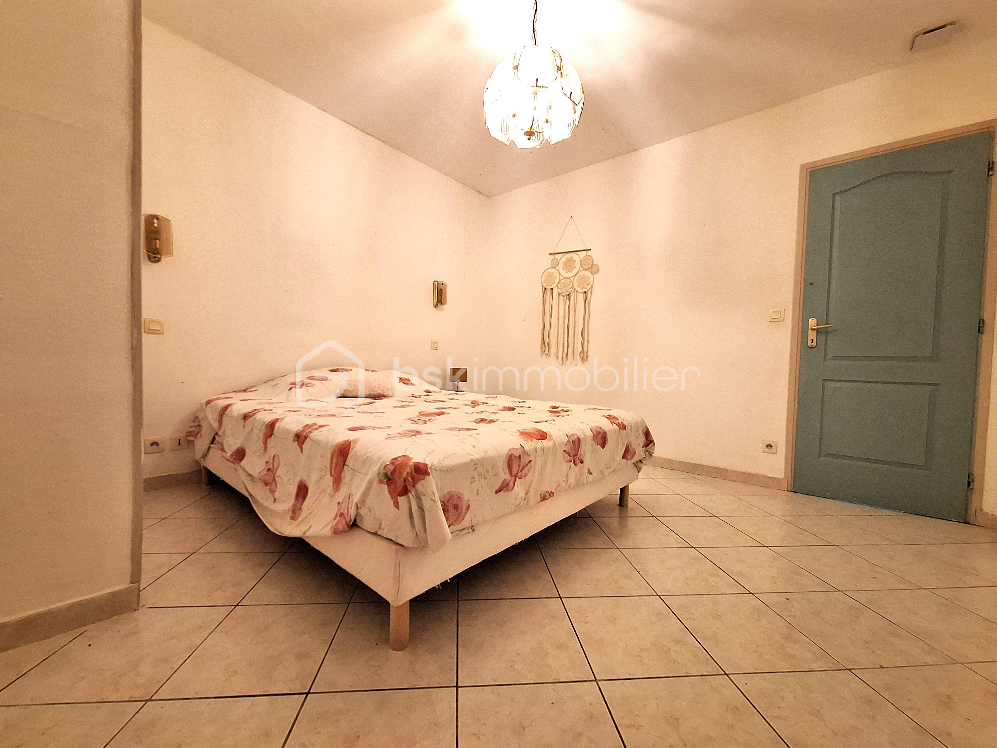 Maison de 100 m² - 20251111_150444.jpg