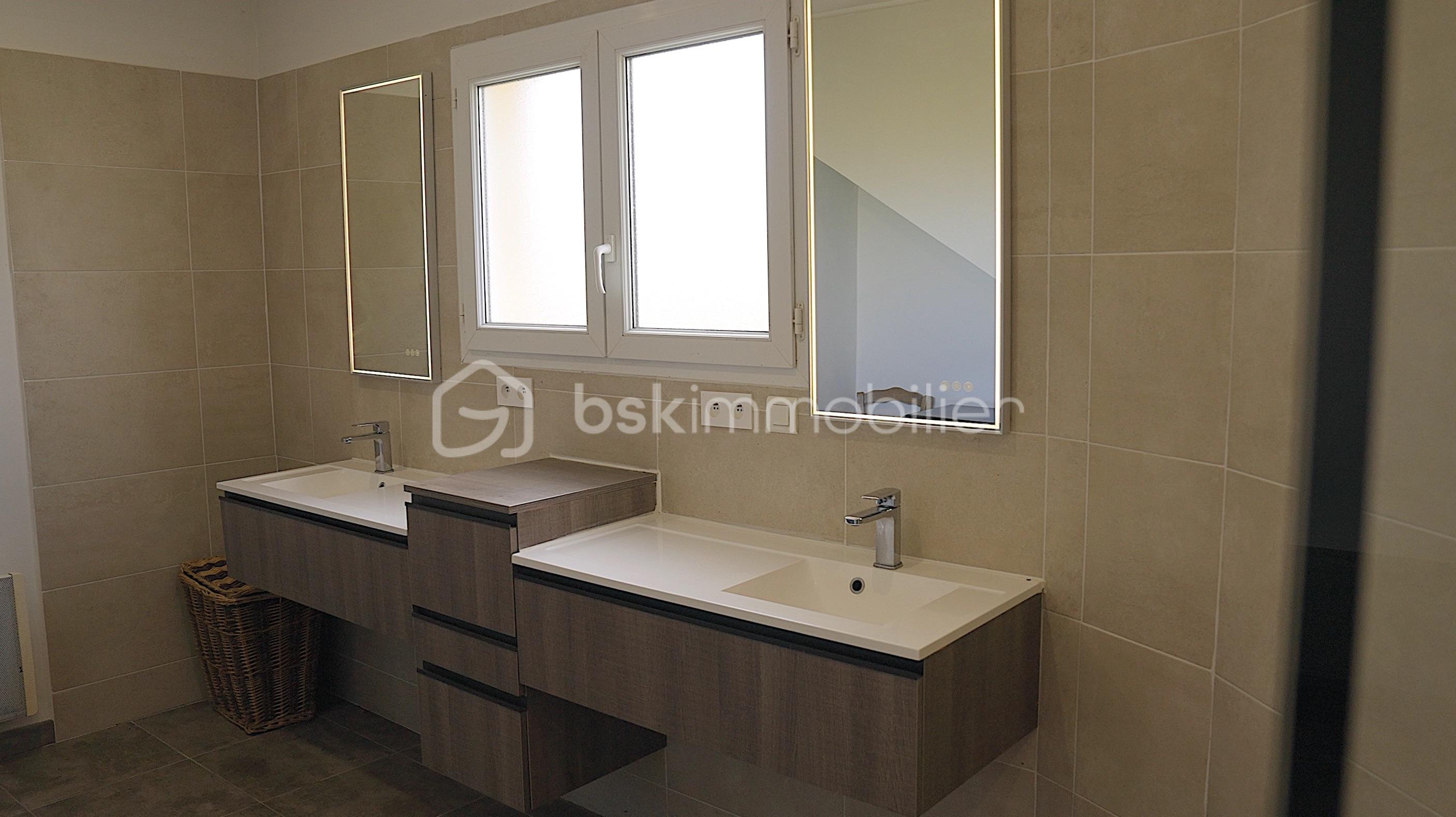 Maison traditionnelle de 229 m² - 8.jpeg