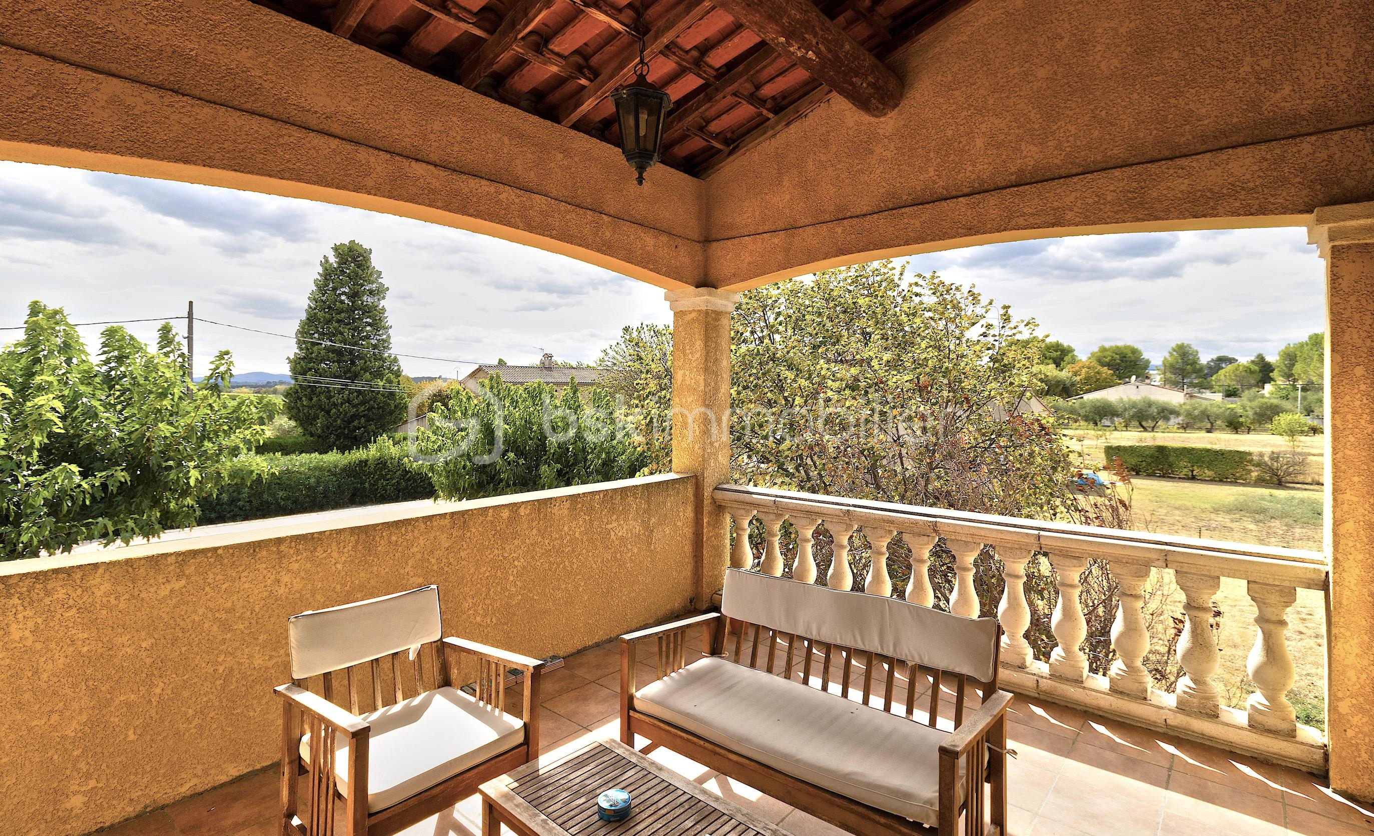 Maison traditionnelle de 229 m² - 9.jpeg