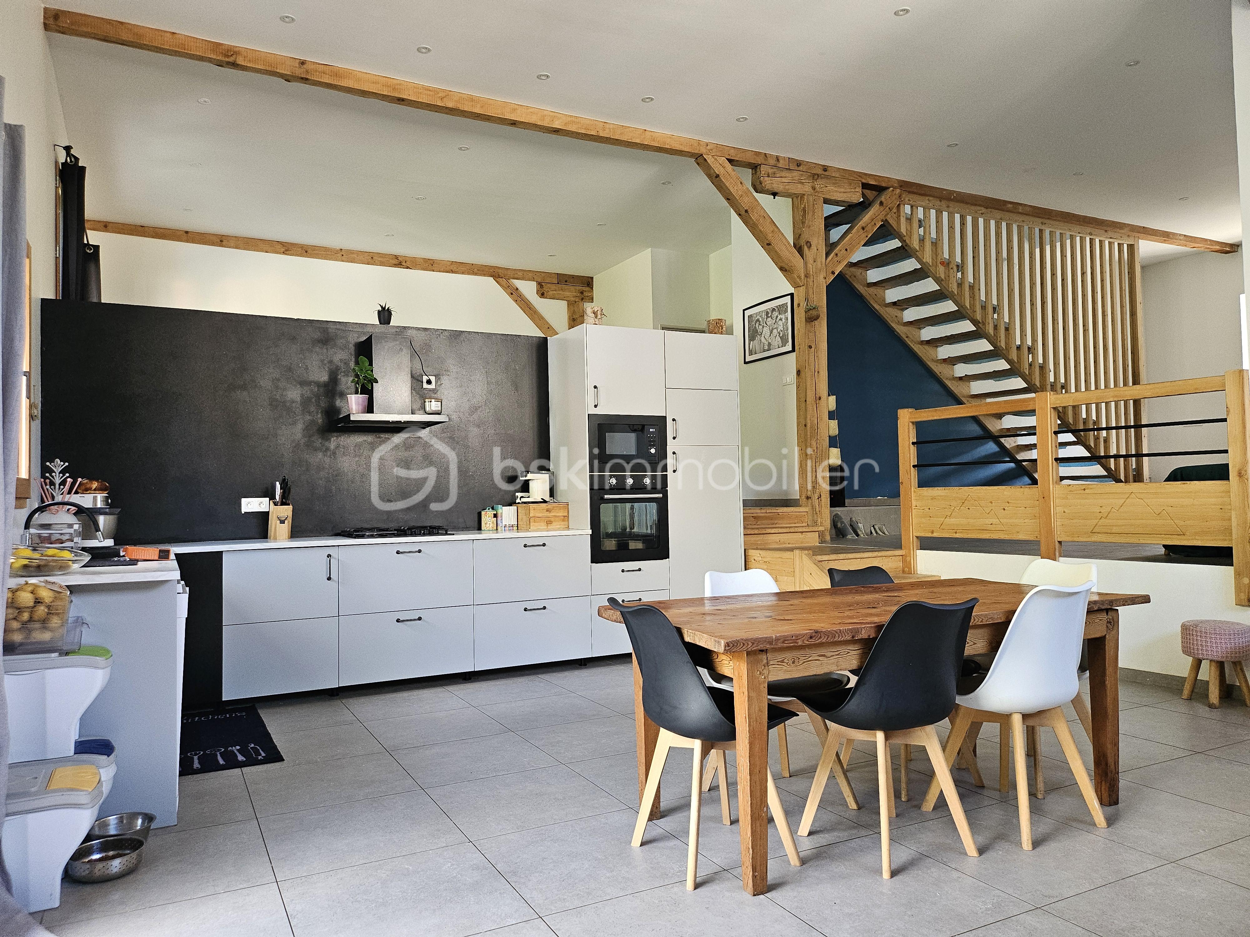 Maison de 252 m² - 20250728_182115.jpg