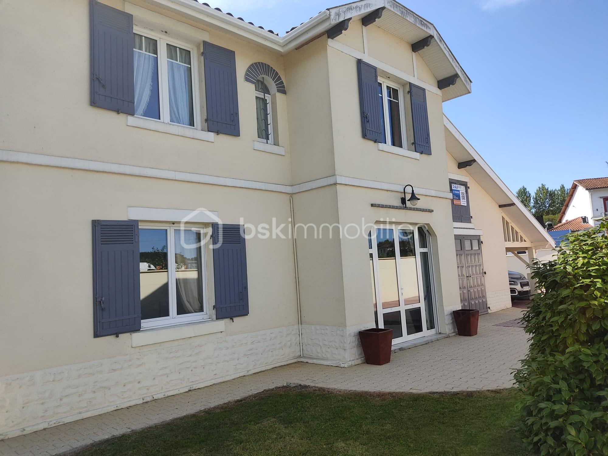 Maison ancienne de 145 m² - IMG-20251106-WA0003.jpg