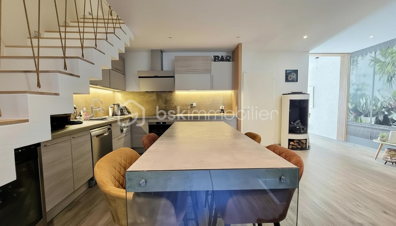 Maison de village de 120 m² - generated_2026-01-30T09_02_59.349.jpg