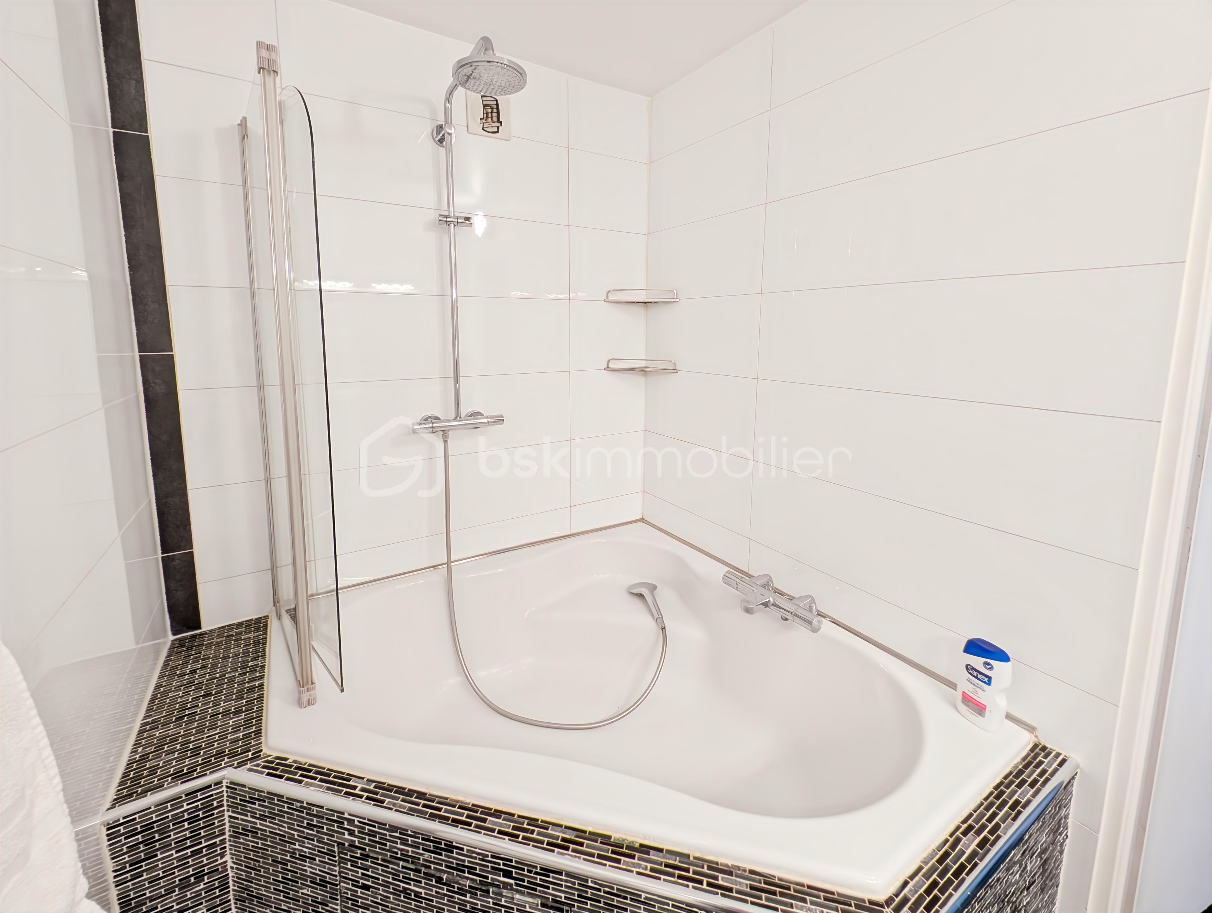 Appartement de 87 m² - Photo 8 (1).jpg