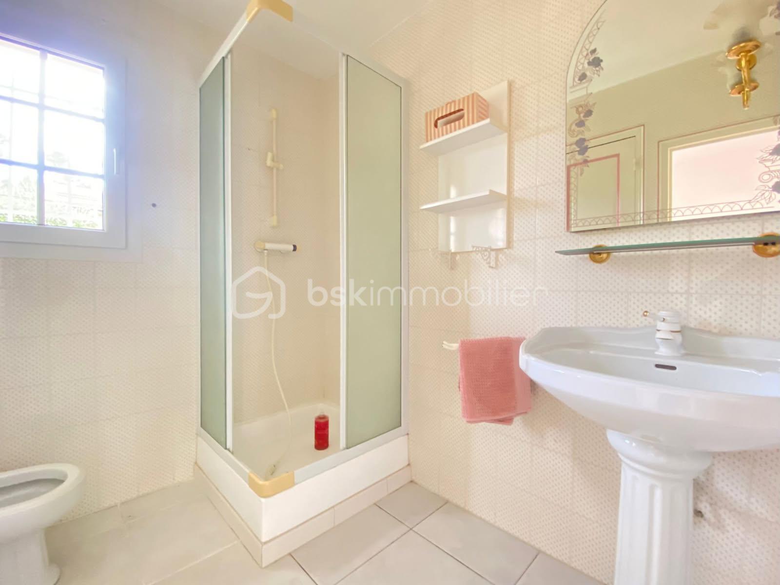 Maison de 121,69 m² - WhatsApp Image 2025-08-08 at 11.24.42 (17).jpeg